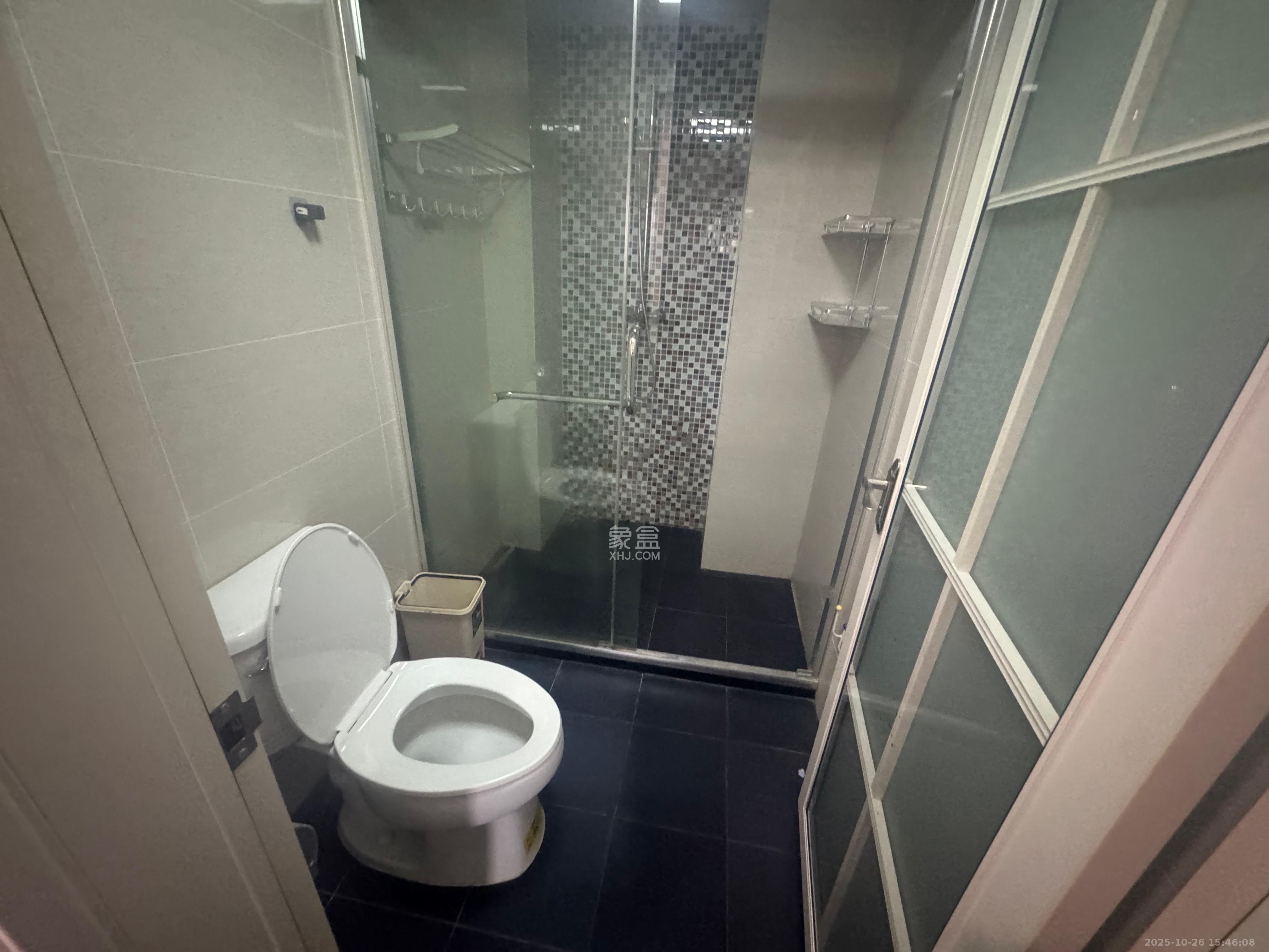 地质家园一、二期（地泰人民公馆）  1室1厅1卫    2400.0元/月室内图