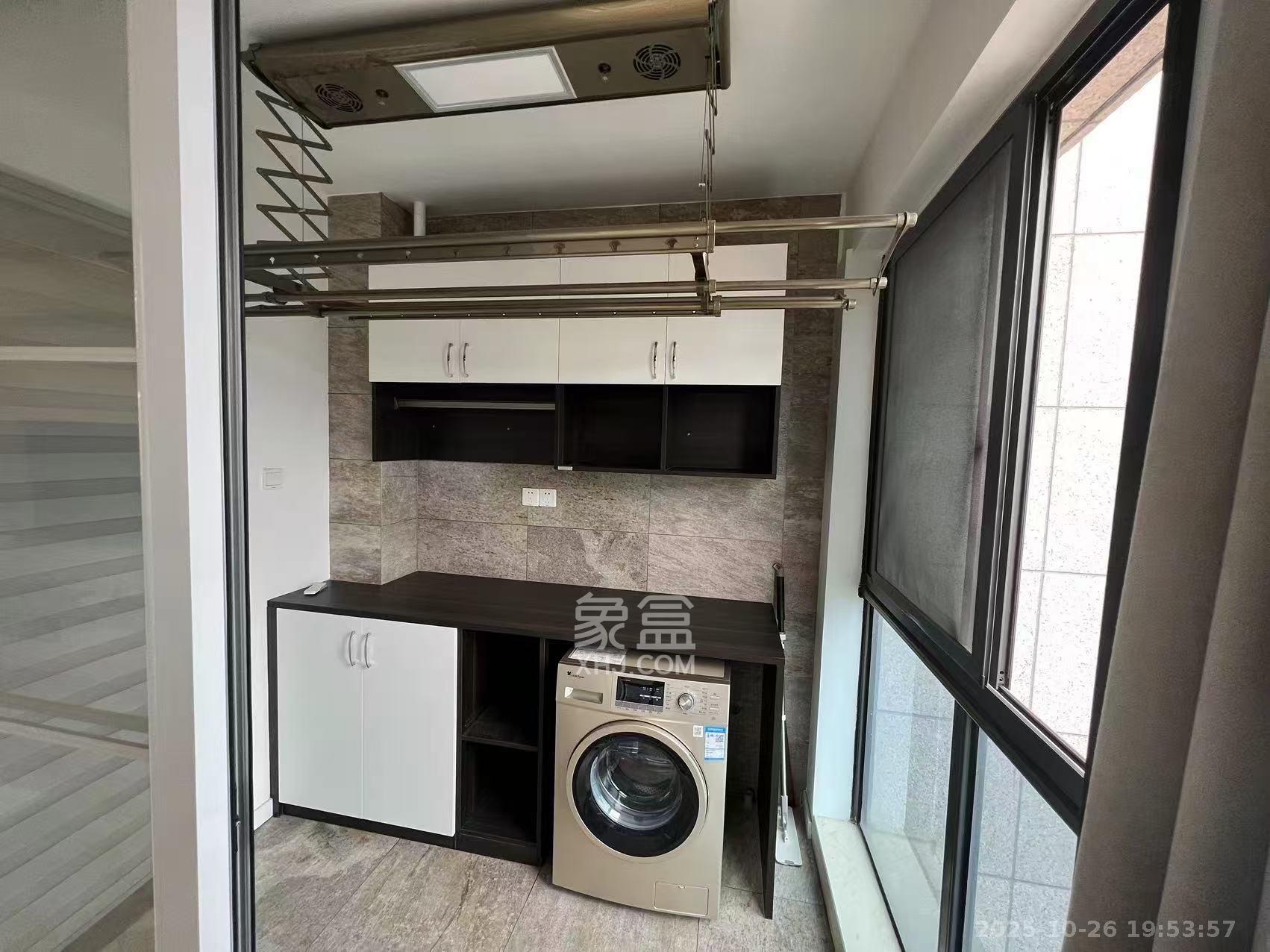 明昇壹城(明昇时代广场)一期  4室2厅1卫    5200.0元/月 明昇壹城(明昇时代广场)一期  4室2厅1卫    5200.0元/月室内图