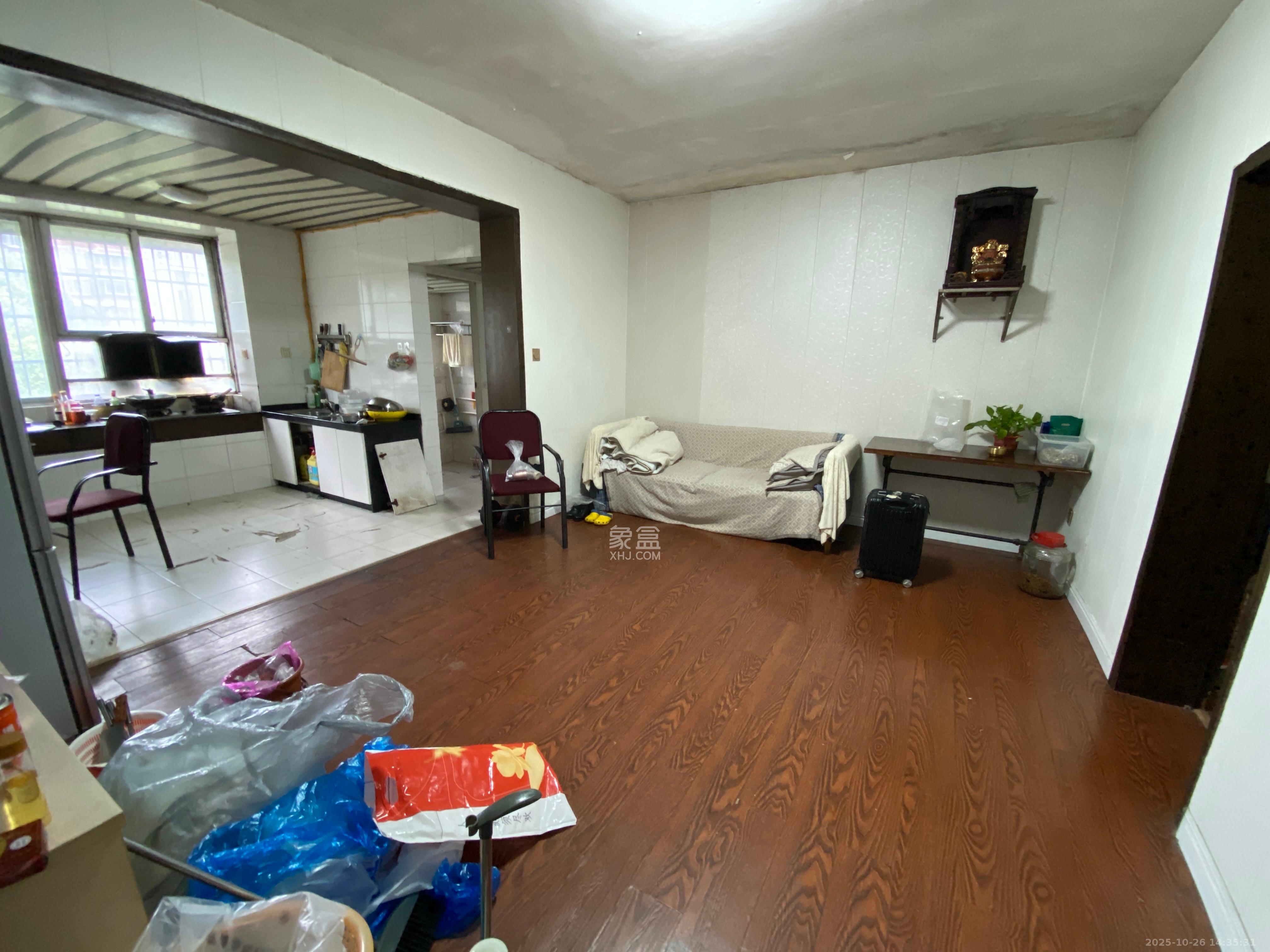 水泵厂宿舍  2室1厅1卫    1600.0元/月 水泵厂宿舍  2室1厅1卫    1600.0元/月室内图1