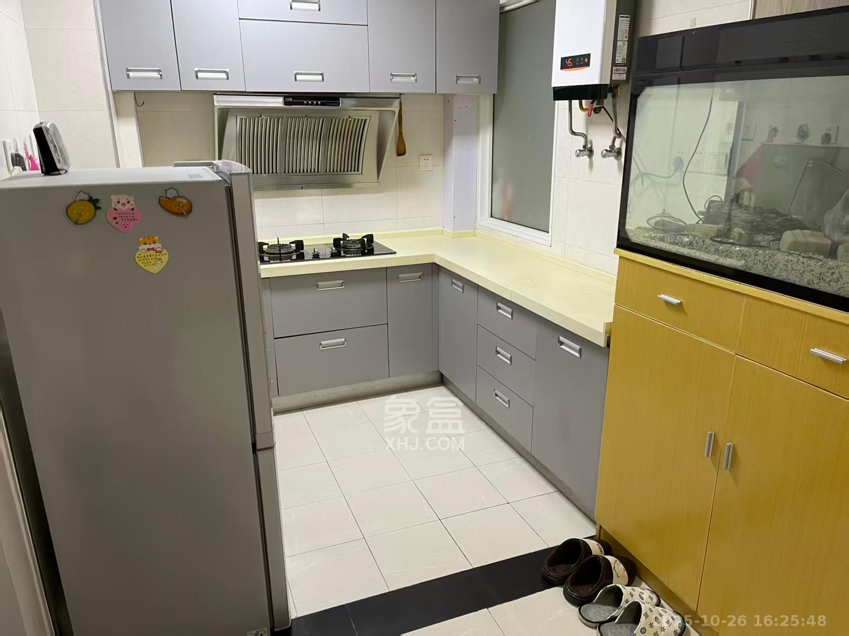 月湖兰庭  2室1厅1卫    2000.0元/月 月湖兰庭  2室1厅1卫    2000.0元/月室内图