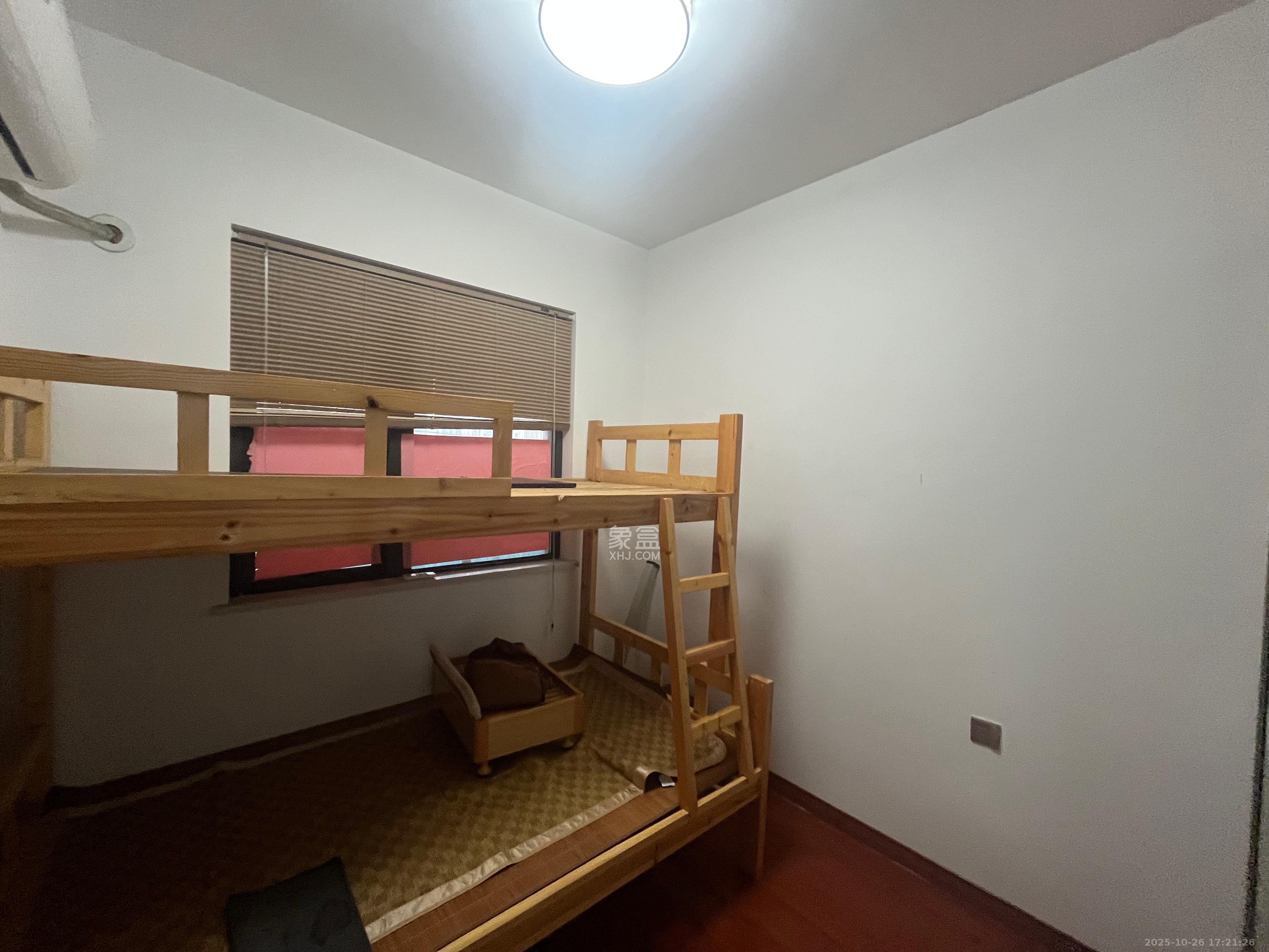 明昇壹城(明昇时代广场)一期  3室2厅1卫    2700.0元/月 明昇壹城(明昇时代广场)一期  3室2厅1卫    2700.0元/月室内图