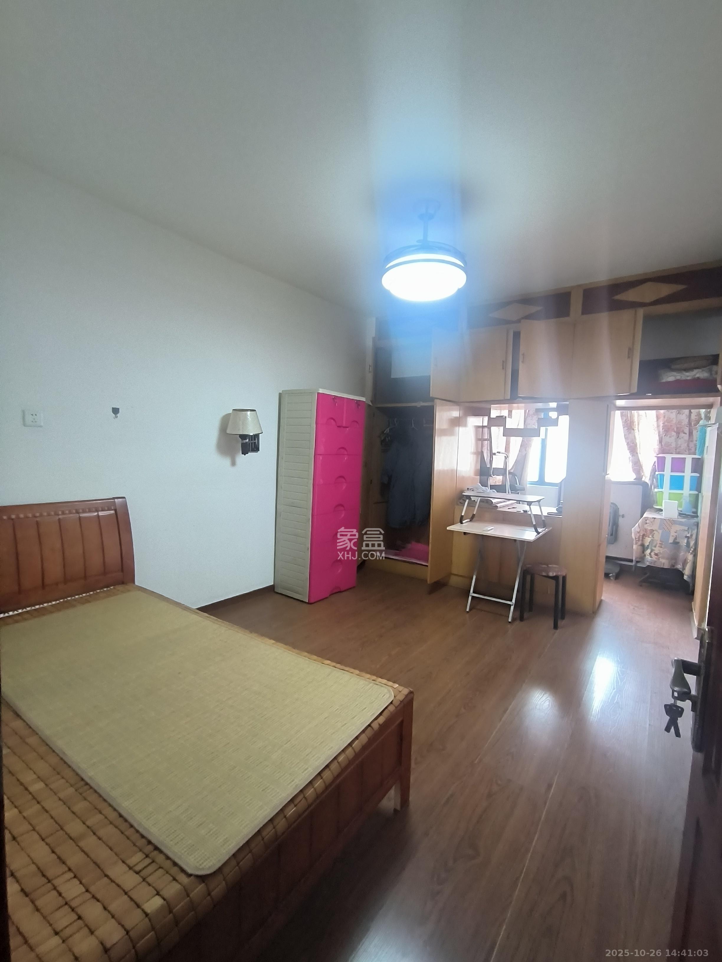 白沙啤酒公寓  2室1厅1卫    1500.0元/月 白沙啤酒公寓  2室1厅1卫    1500.0元/月室内图