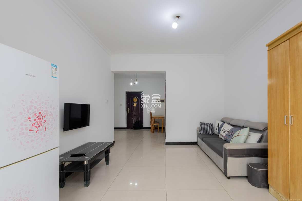 爵士湘 2室2厅1卫 34.0万 爵士湘 2室2厅1卫 34.0万客厅