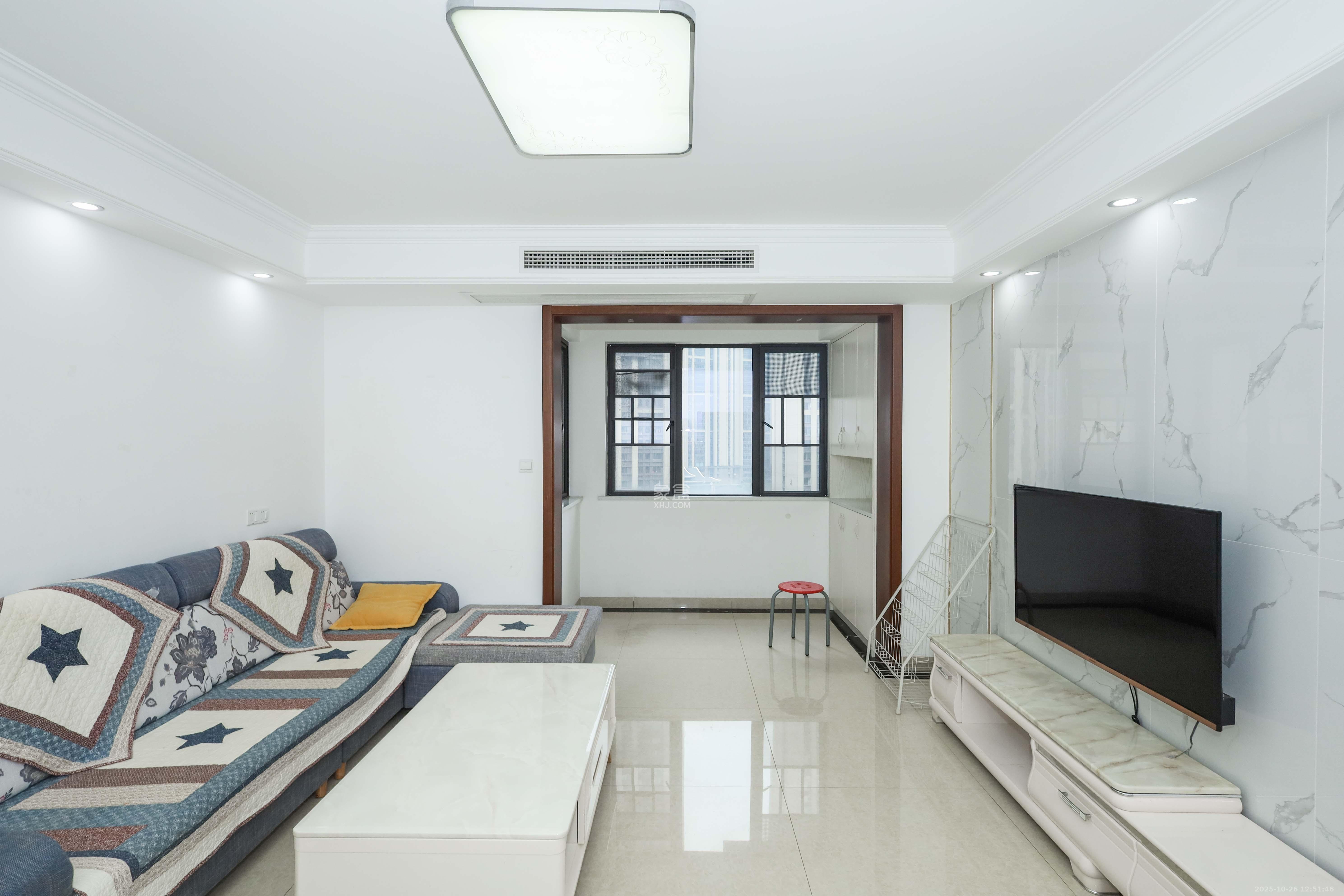 中国铁建梅溪青秀二期  4室2厅2卫    149.0万