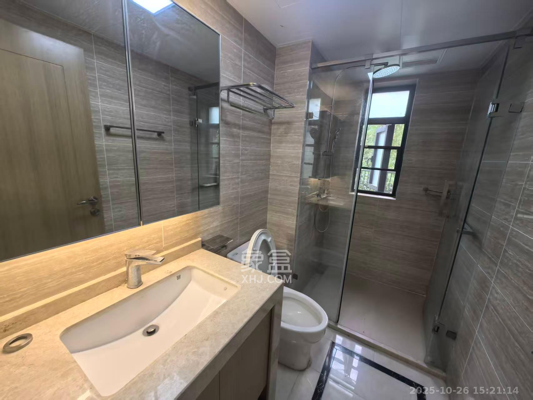 富力十号  3室2厅2卫    3200.0元/月室内图