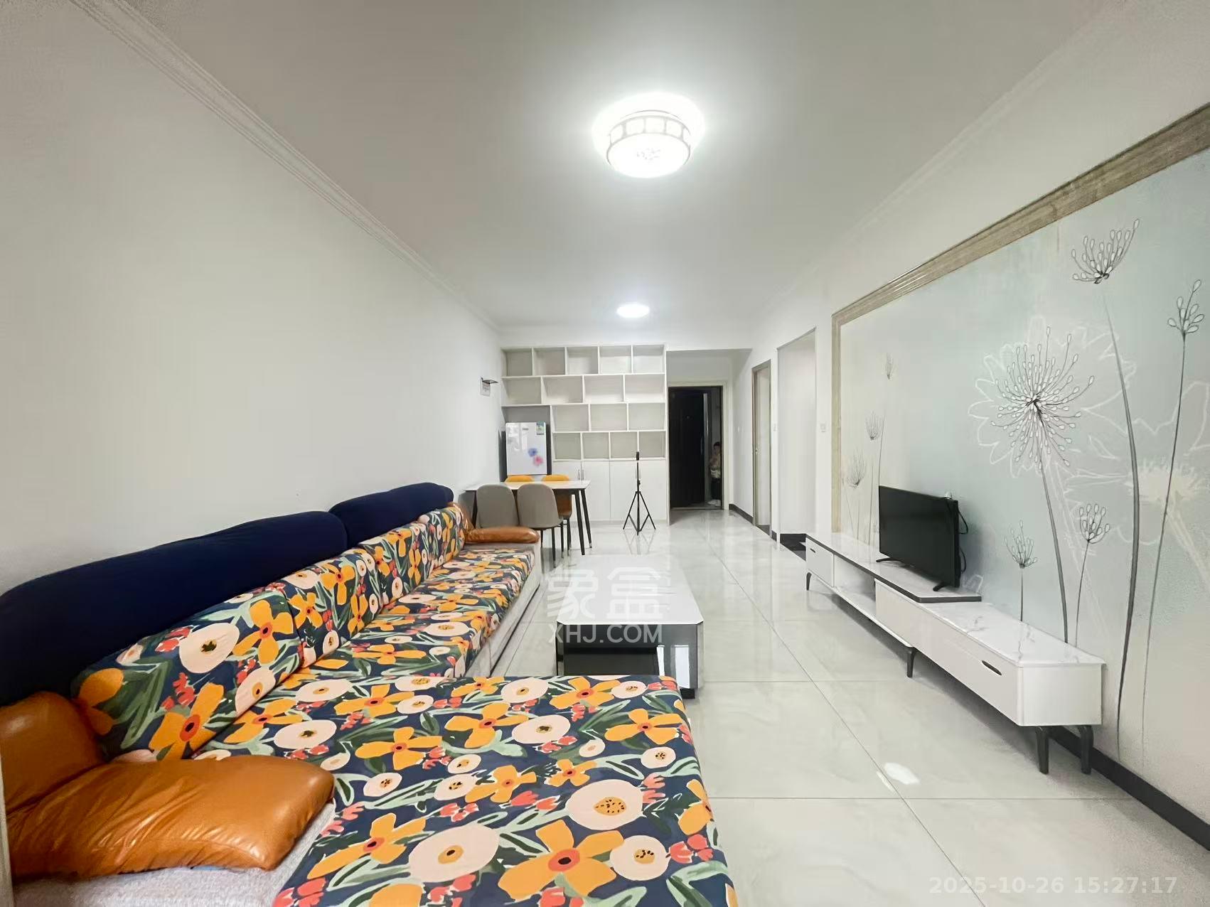 东驿竹园  2室2厅1卫    2000.0元/月 东驿竹园  2室2厅1卫    2000.0元/月室内图