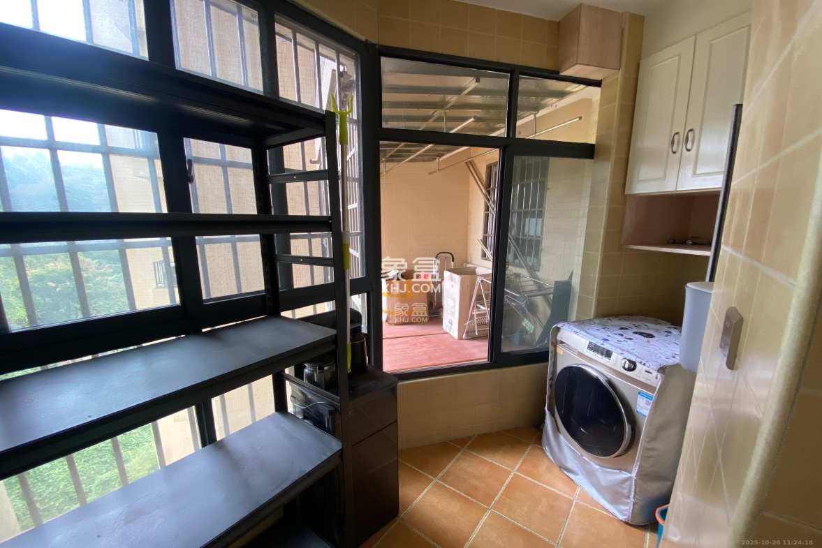 钱隆世家  2室1厅1卫    2200.0元/月 钱隆世家  2室1厅1卫    2200.0元/月室内图