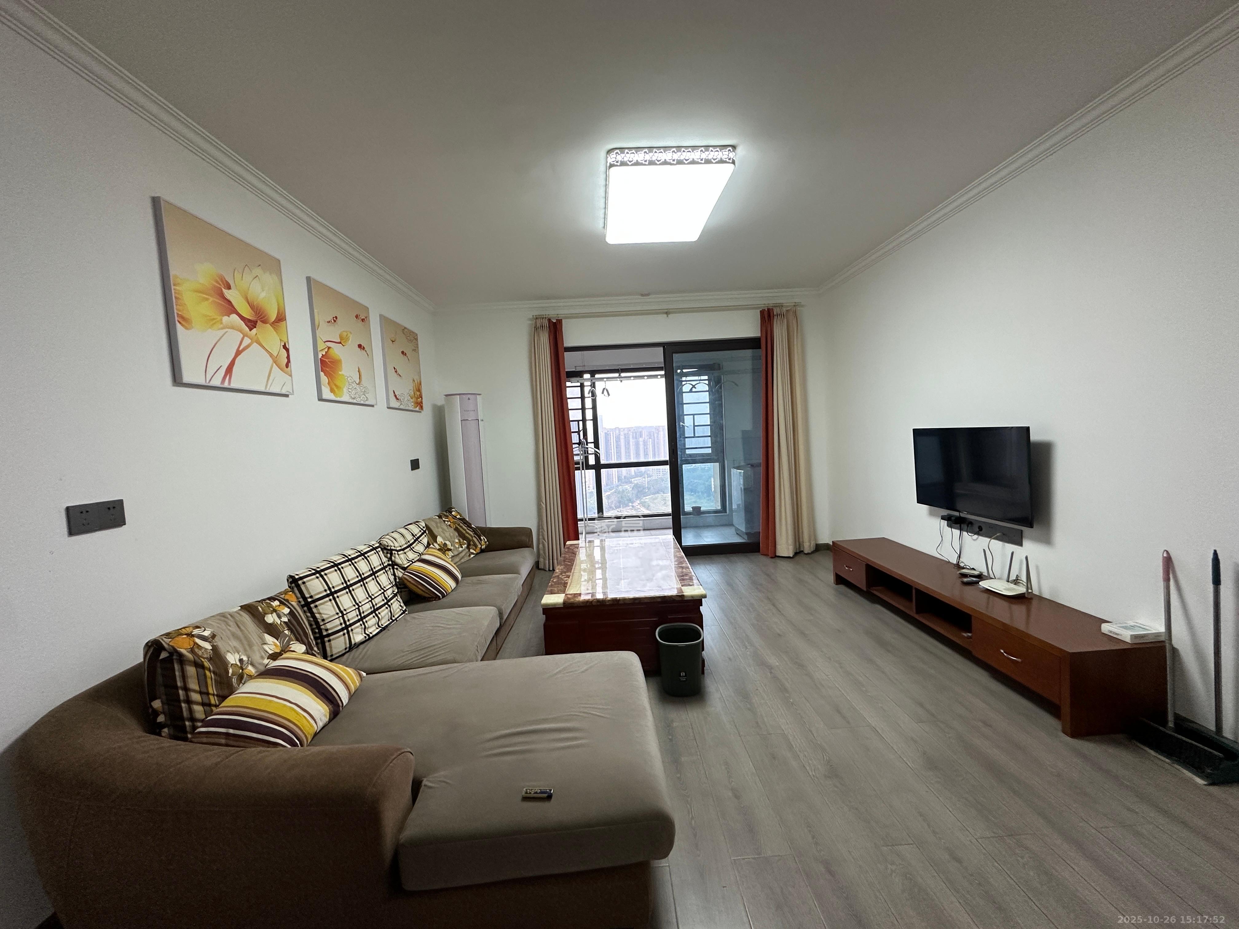 鑫苑木莲世家 3室2厅2卫 2800.0元/月 鑫苑木莲世家 3室2厅2卫 2800.0元/月室内图