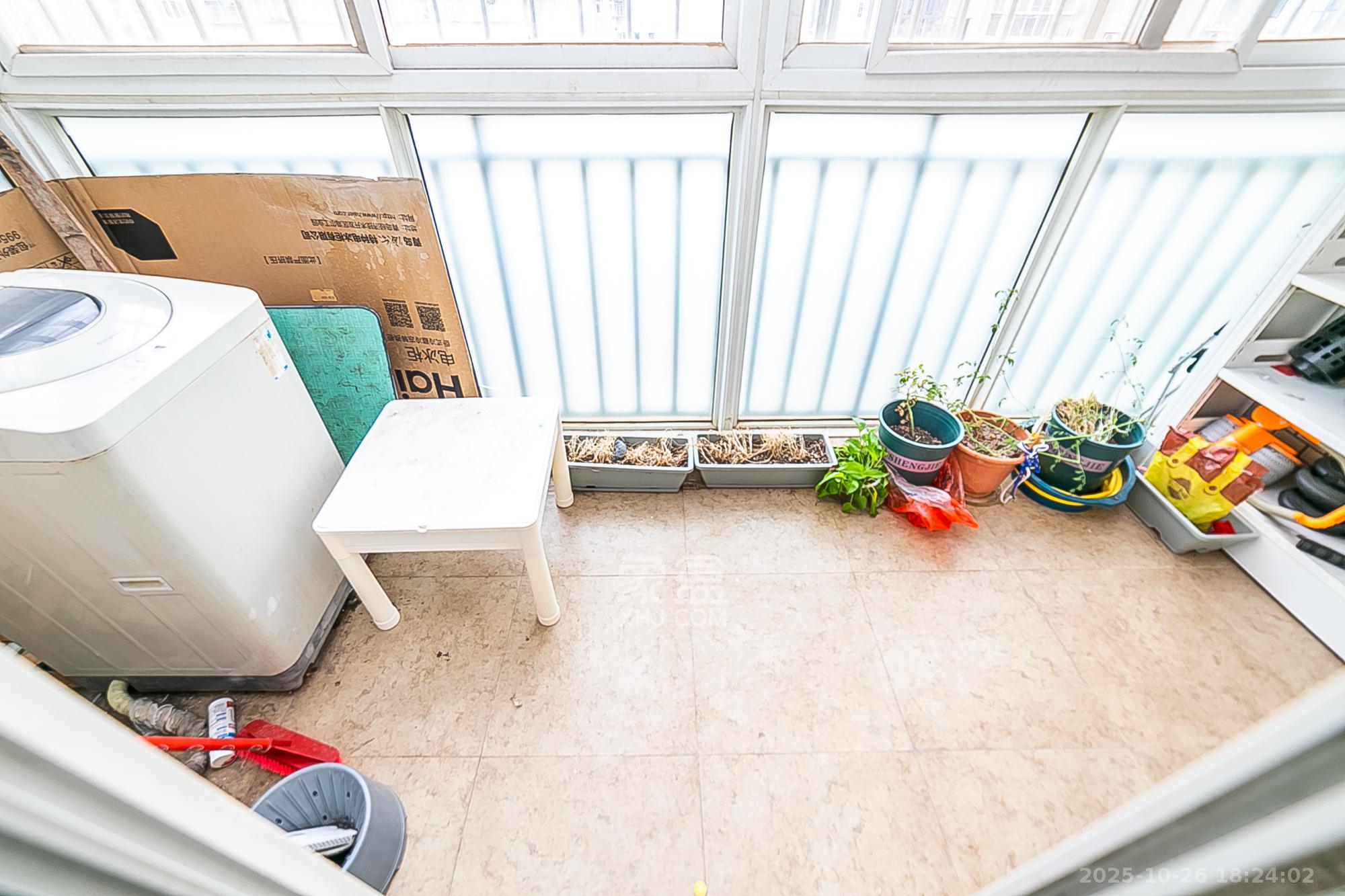 金碧文华  2室2厅1卫    58.0万 金碧文华  2室2厅1卫    58.0万其他