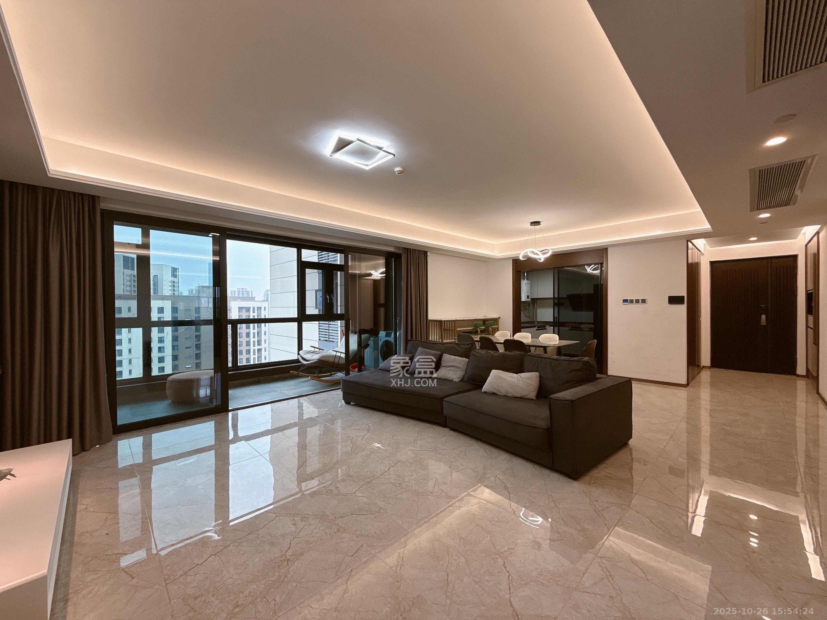 万科里金域滨江 4室2厅2卫 7700.0元/月 万科里金域滨江 4室2厅2卫 7700.0元/月室内图