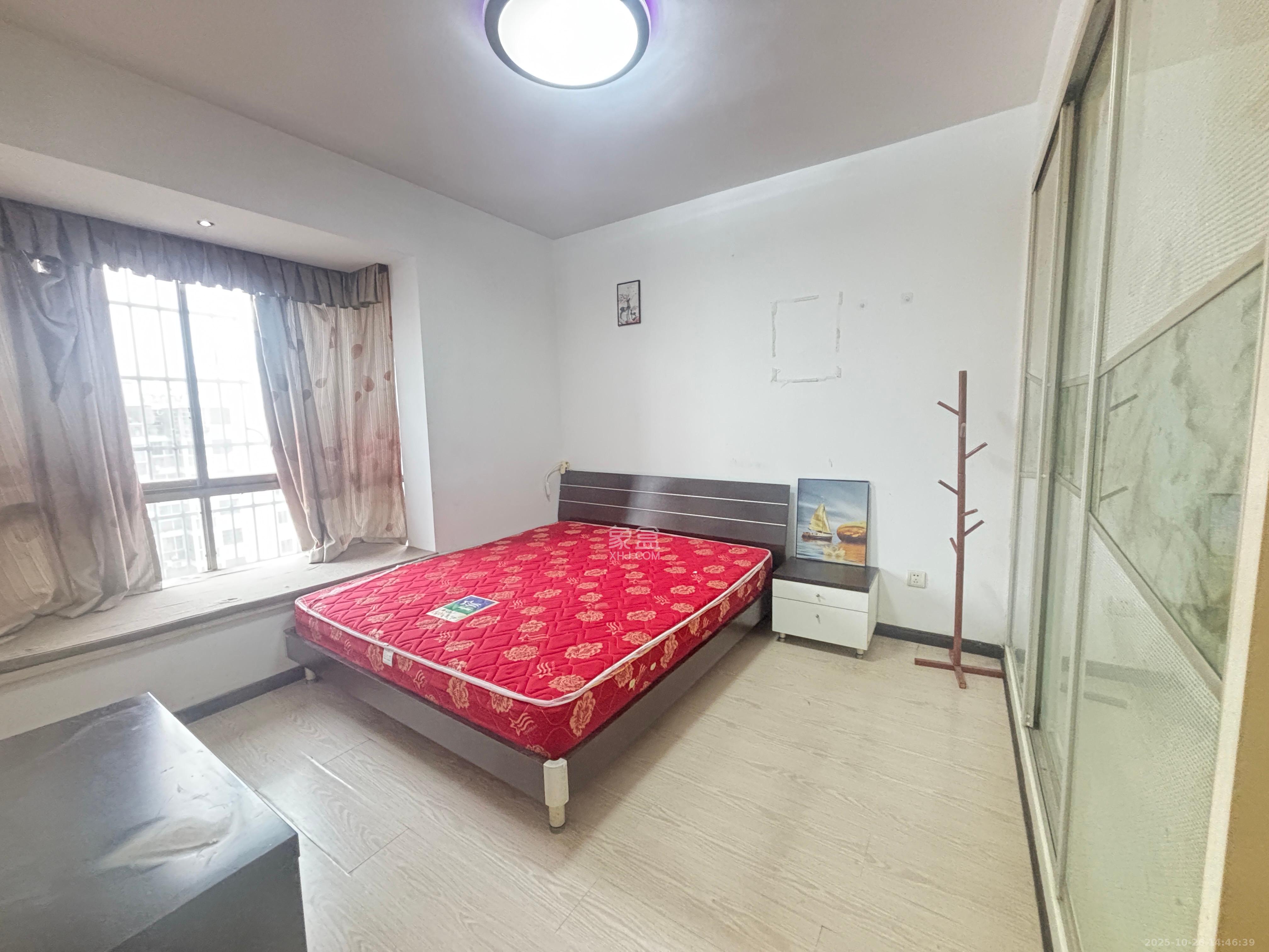 阳光丽景 2室2厅2卫 1800.0元/月 阳光丽景 2室2厅2卫 1800.0元/月室内图