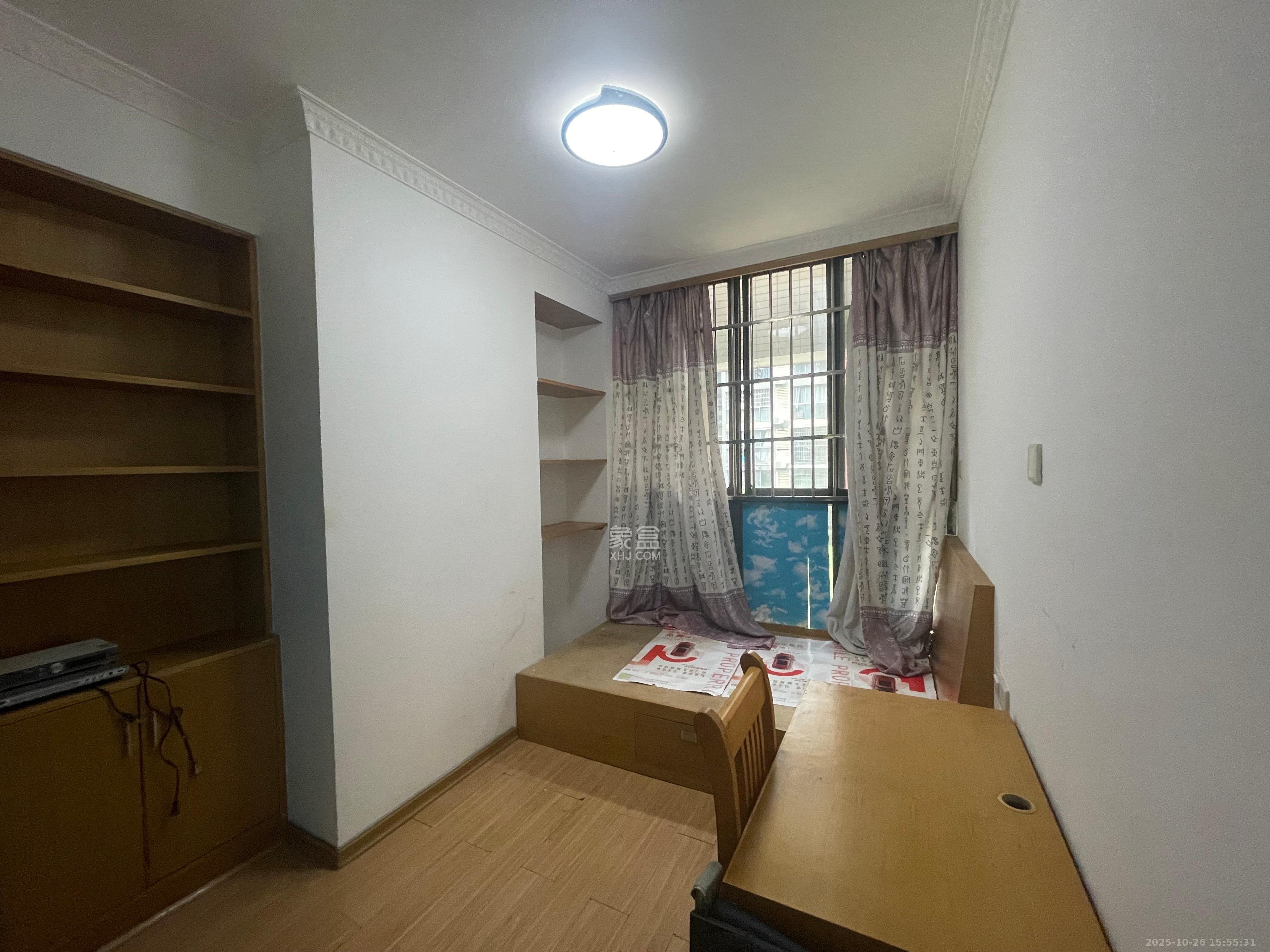 中信文化广场（中信新城二期）  3室1厅1卫    1900.0元/月室内图