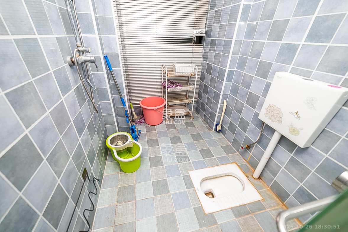 第六都(陆都小区) 3室2厅1卫 106.0万 第六都(陆都小区) 3室2厅1卫 106.0万其他