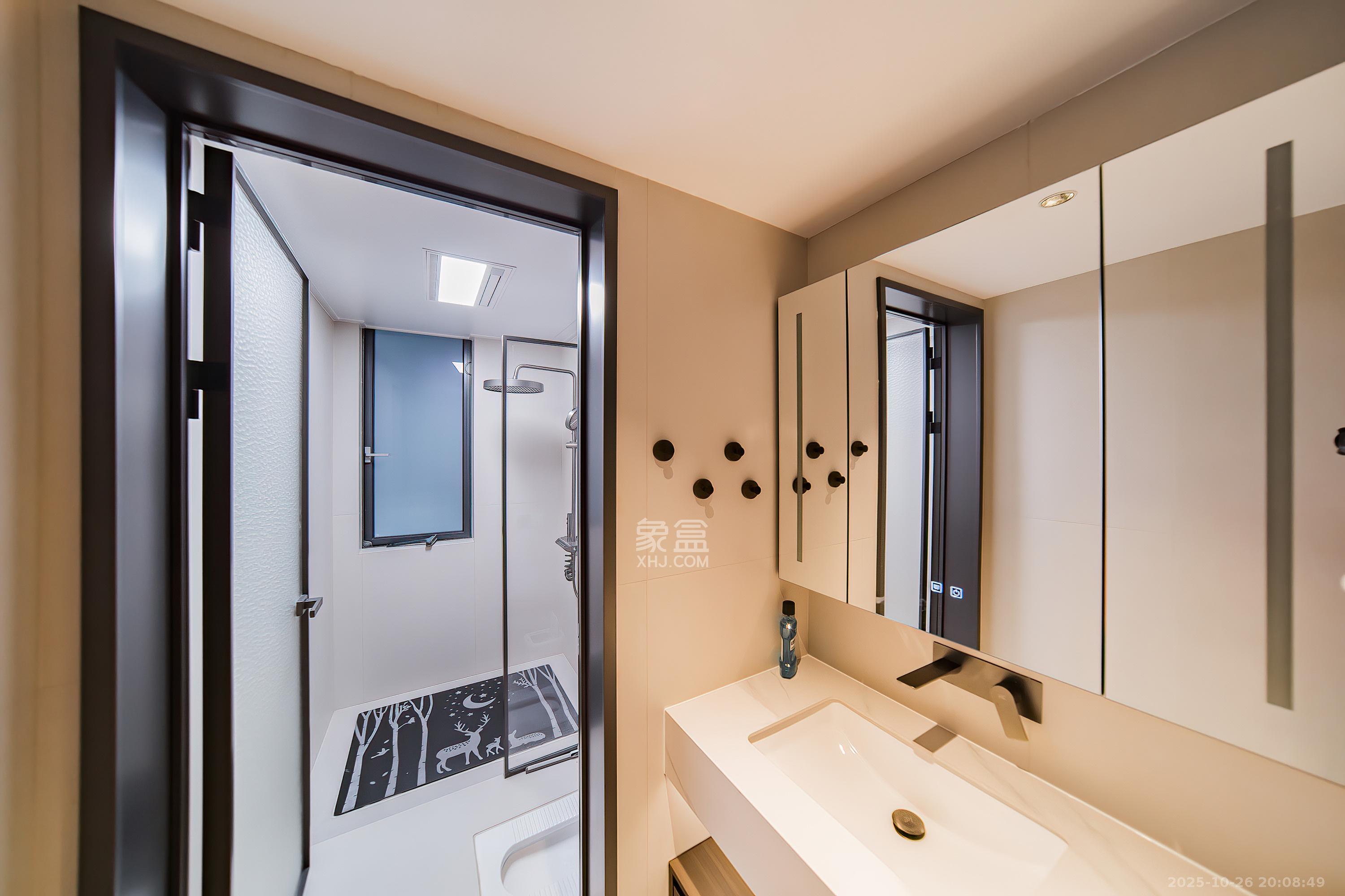 城发恒伟洋湖映2009  4室2厅3卫    400.0万 城发恒伟洋湖映2009  4室2厅3卫    400.0万卫生间