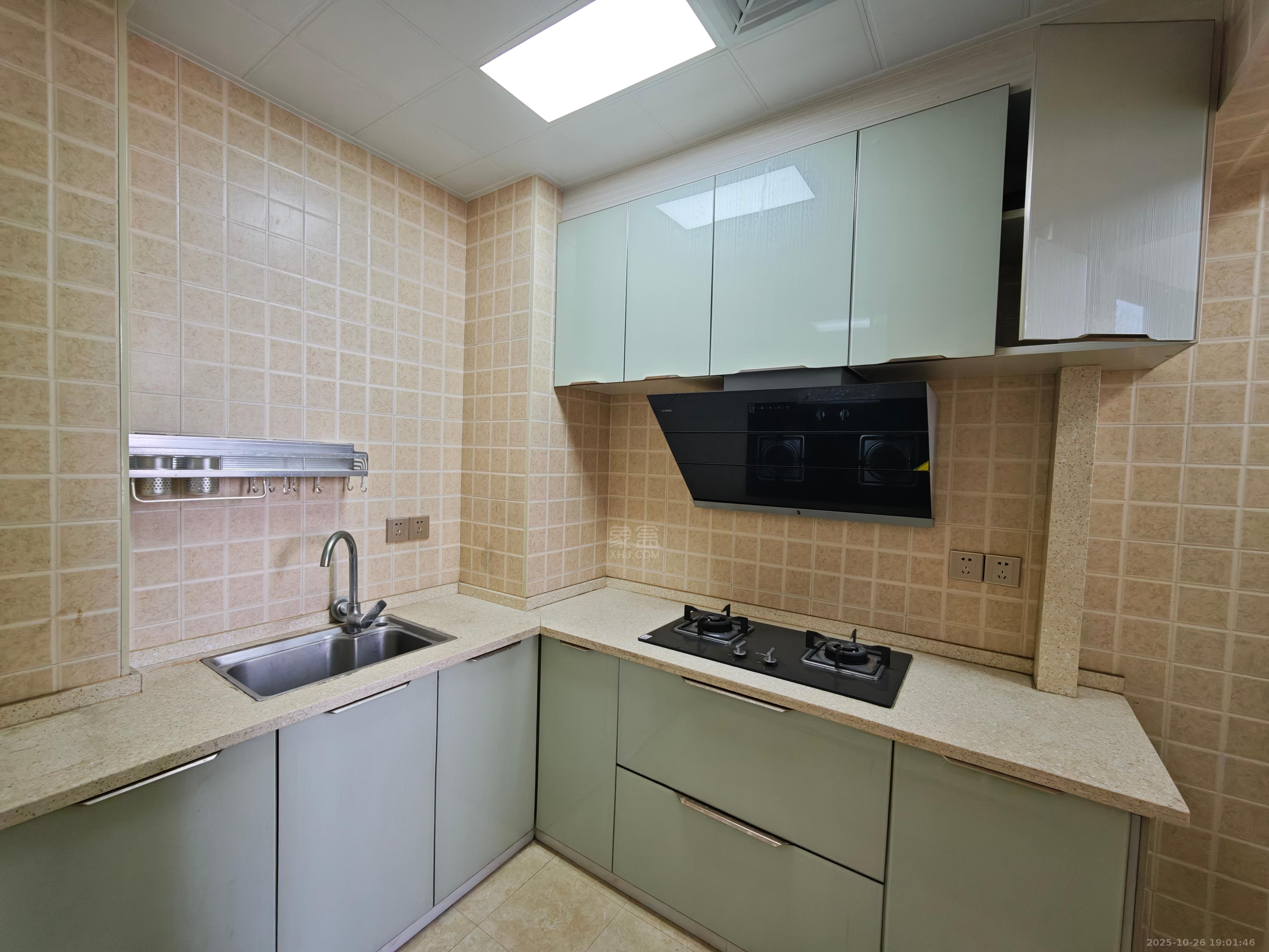 武广国际学苑  2室2厅1卫    1800.0元/月 武广国际学苑  2室2厅1卫    1800.0元/月室内图