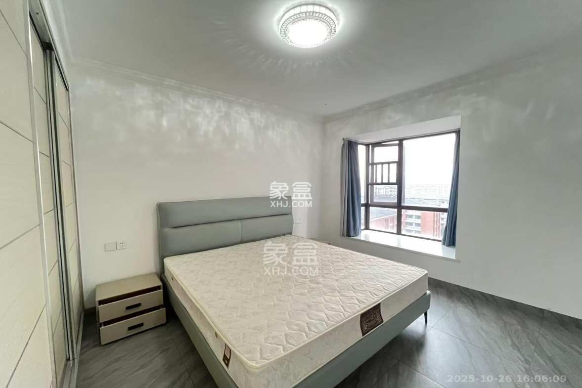 惟泽园 3室2厅2卫 3000.0元/月 惟泽园 3室2厅2卫 3000.0元/月室内图