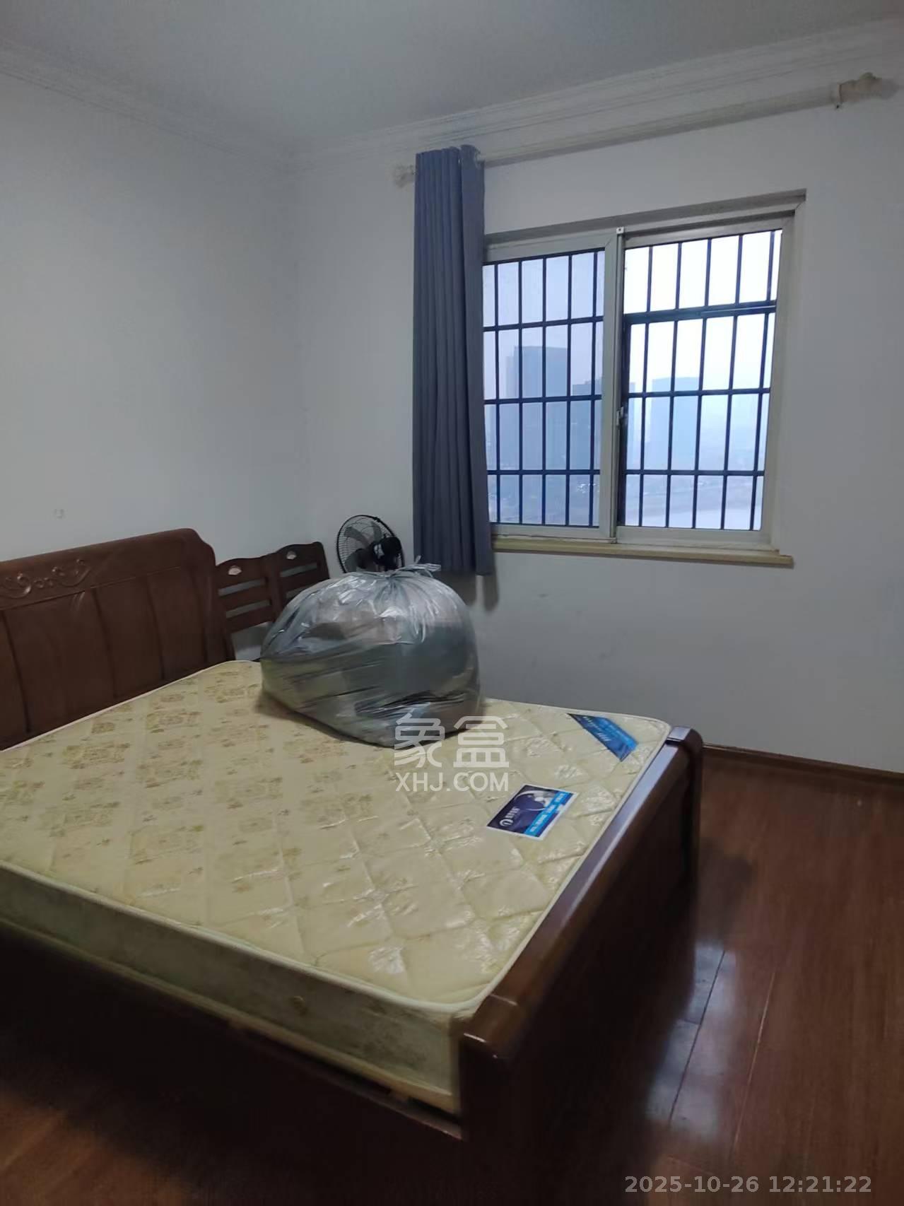 福嘉园  2室1厅1卫    1800.0元/月 福嘉园  2室1厅1卫    1800.0元/月室内图