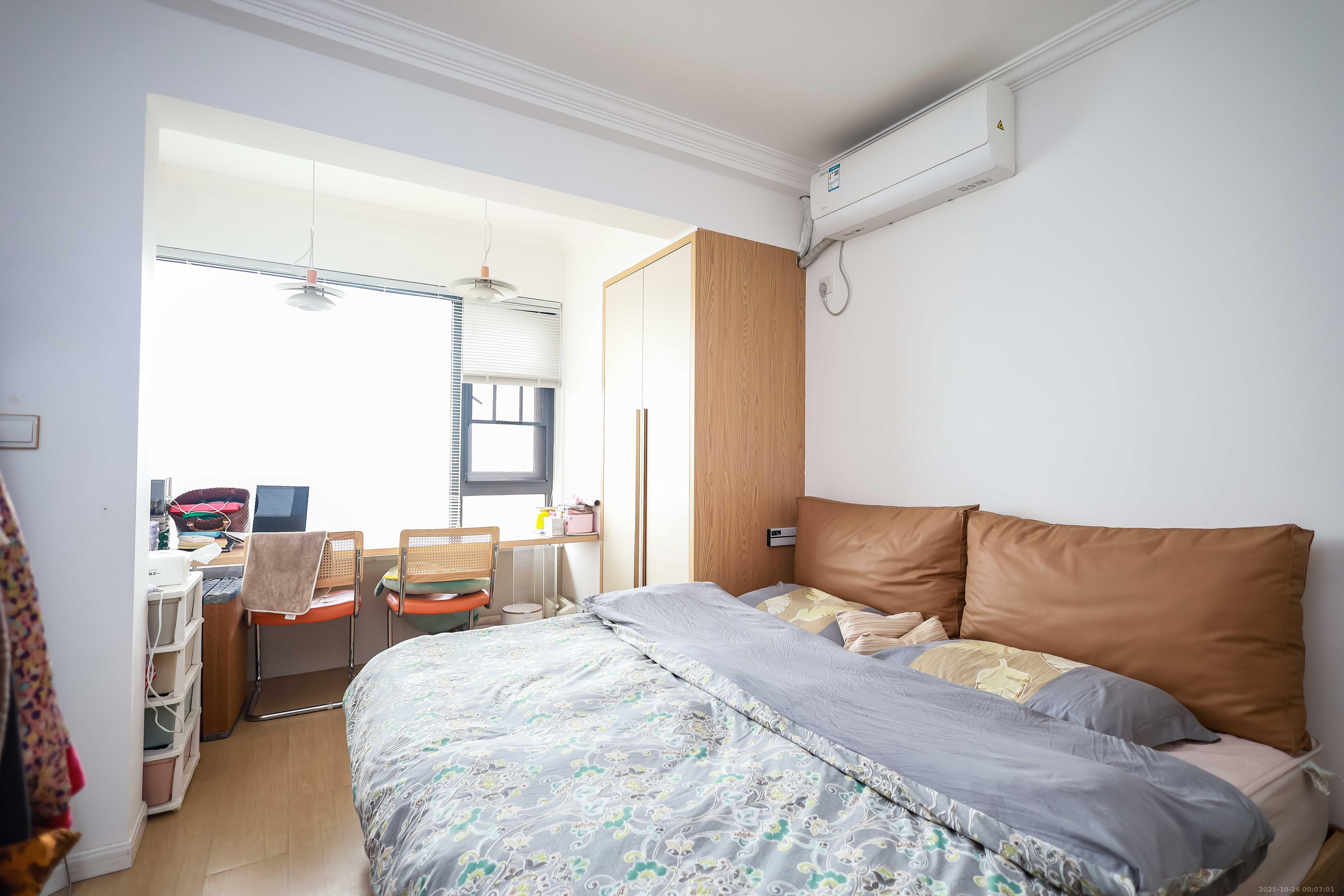 保利恒伟时光印象  4室2厅2卫    118.0万卧室