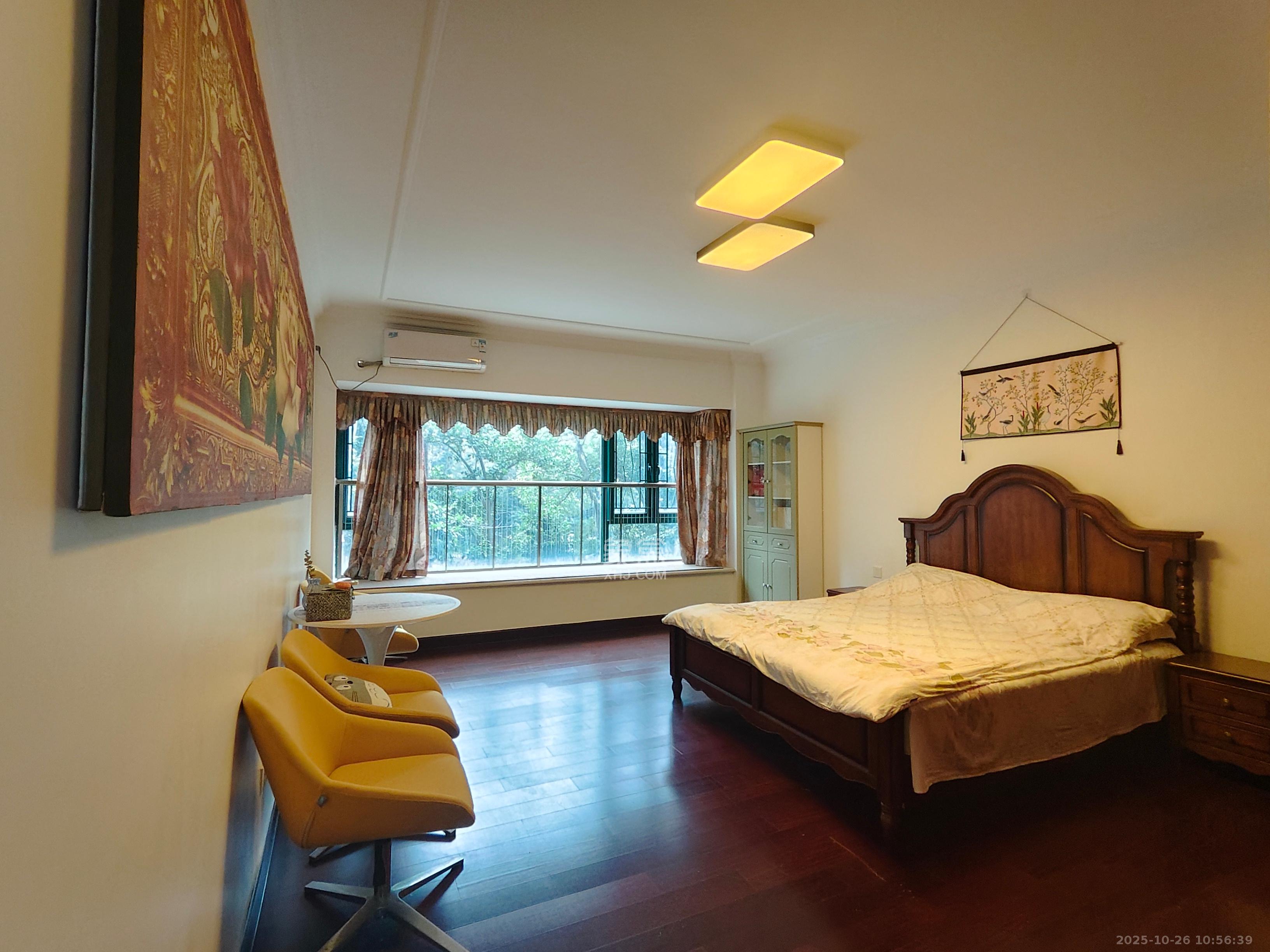 恒大名都  3室2厅1卫    3300.0元/月室内图