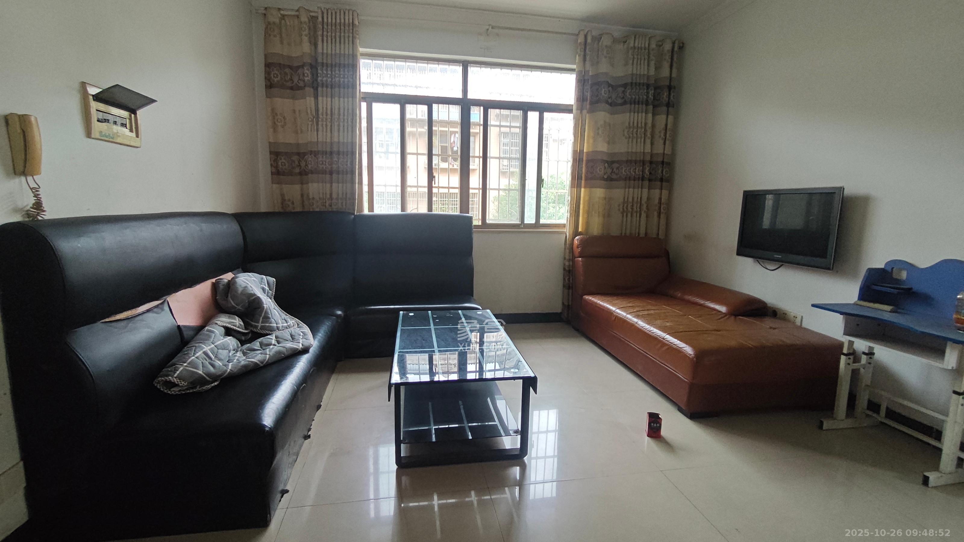 月湖安置小区（马栏山小区）  3室2厅1卫    1600.0元/月室内图