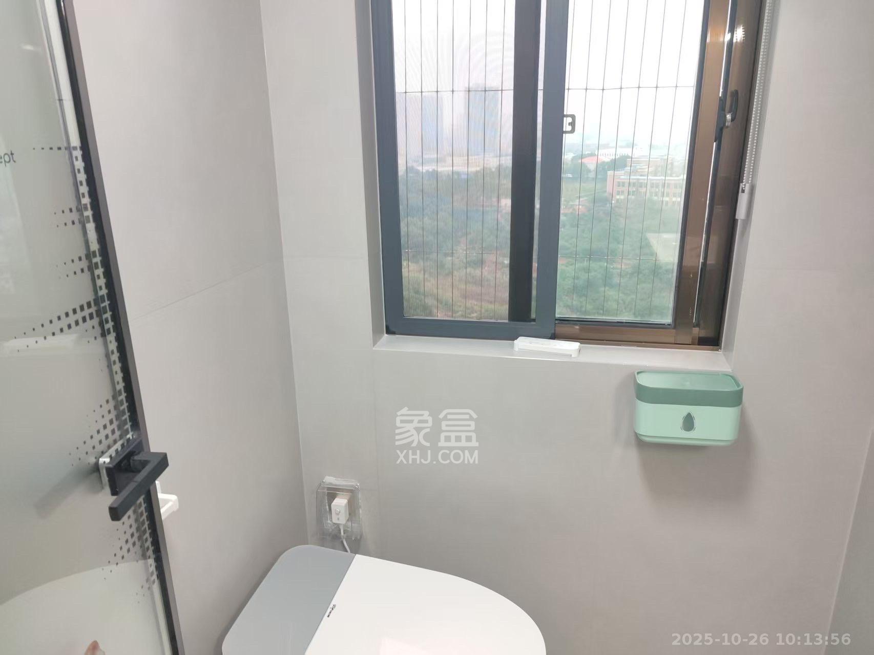 香樟鑫都  4室2厅2卫    4000.0元/月室内图