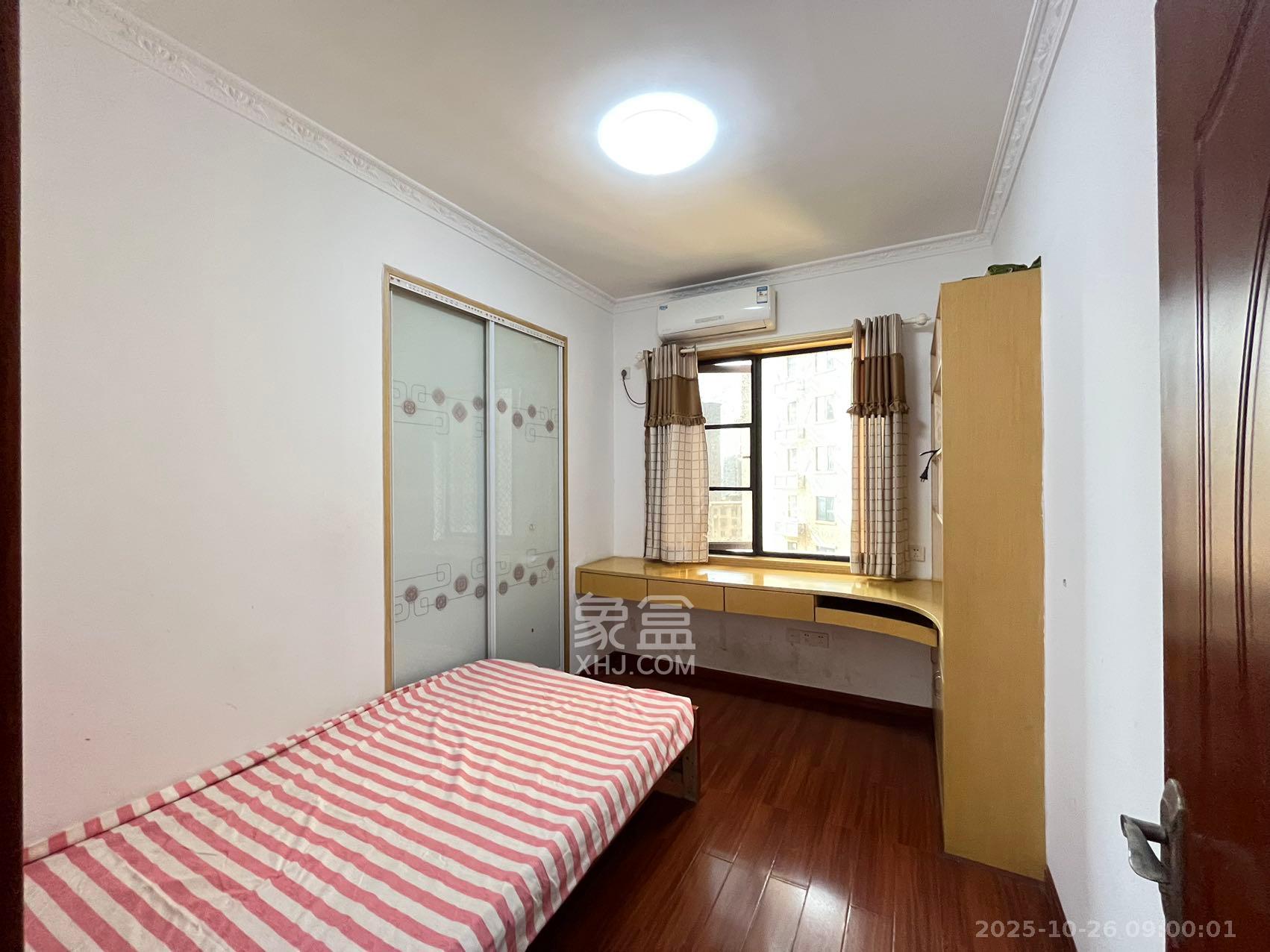 中南红领邦（红星嘉和苑）  3室1厅2卫    2400.0元/月室内图