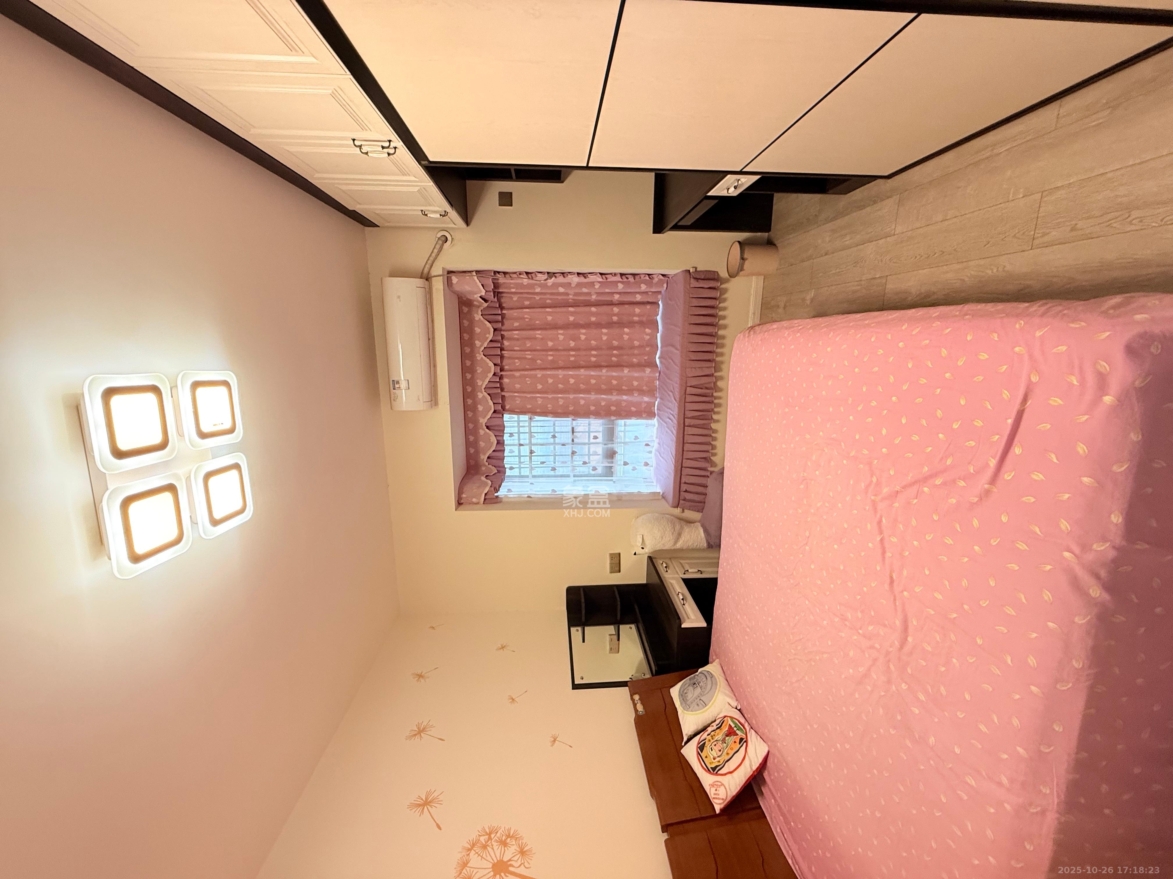 月湖兰庭 1室2厅1卫 2500.0元/月 月湖兰庭 1室2厅1卫 2500.0元/月室内图