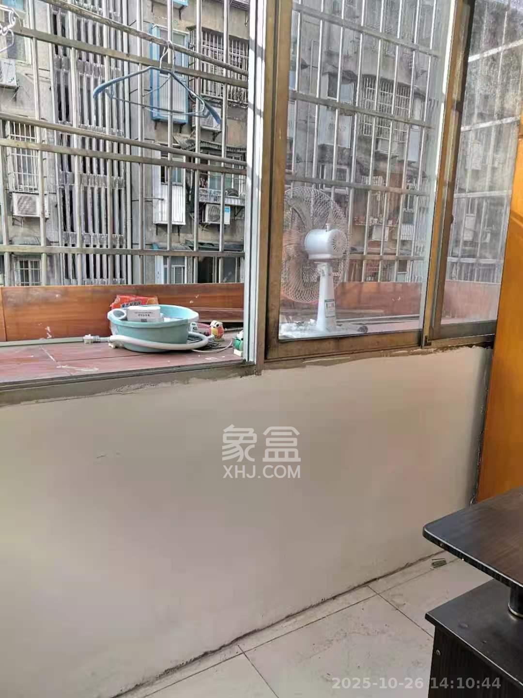 长勘小区 1室1厅1卫 1200.0元/月 长勘小区 1室1厅1卫 1200.0元/月室内图