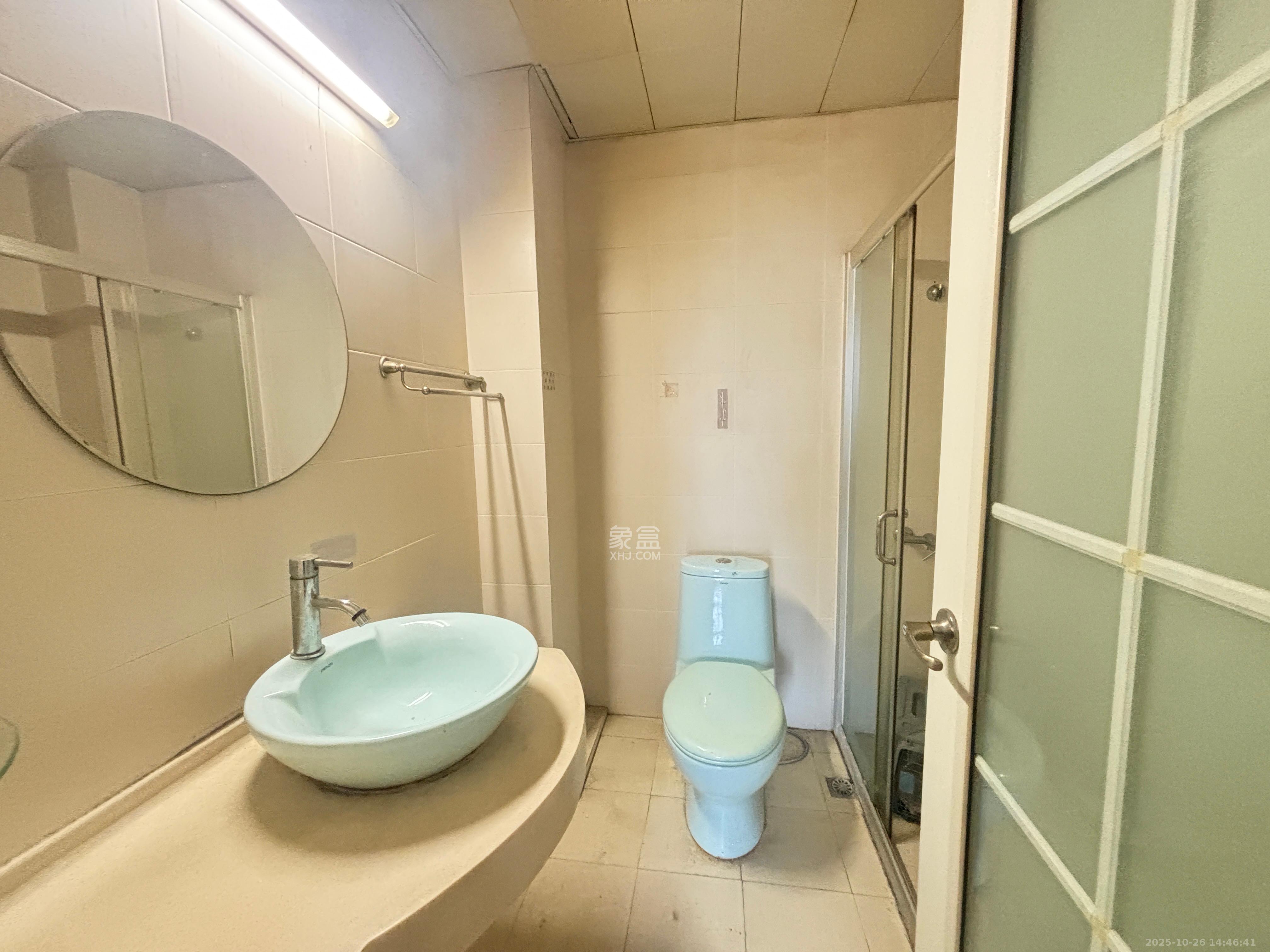 阳光丽景 2室2厅2卫 1800.0元/月 阳光丽景 2室2厅2卫 1800.0元/月室内图