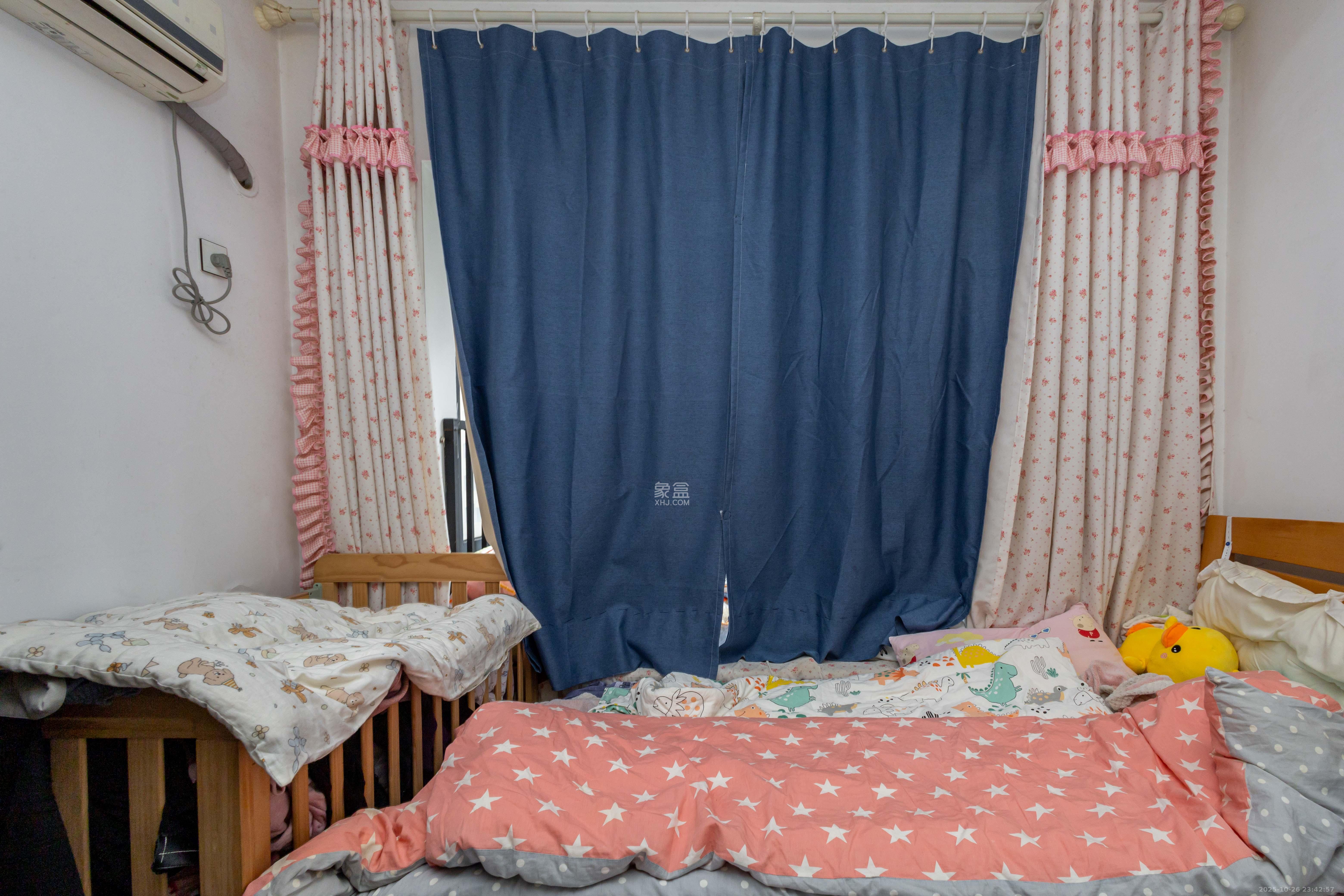 中国铁建国际城一期  3室2厅2卫    46.0万卧室