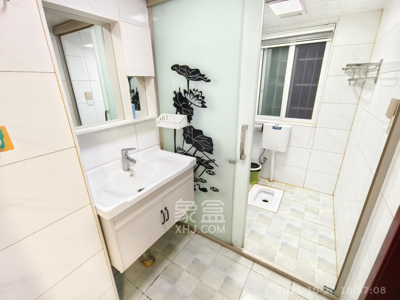 和沁园  2室1厅1卫    1800.0元/月室内图