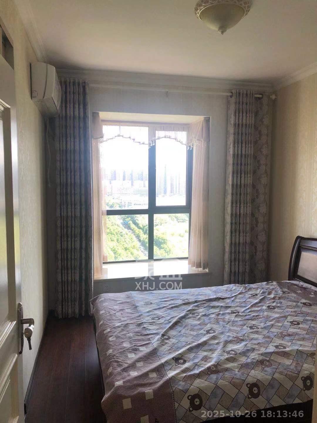 星电恬园 4室2厅2卫 3400.0元/月 星电恬园 4室2厅2卫 3400.0元/月室内图