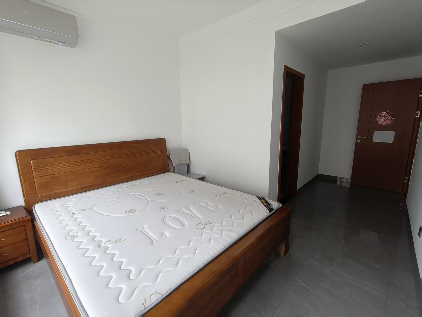 蓝宝凤鸣兰曦 3室2厅2卫 2500.0元/月 蓝宝凤鸣兰曦 3室2厅2卫 2500.0元/月室内图