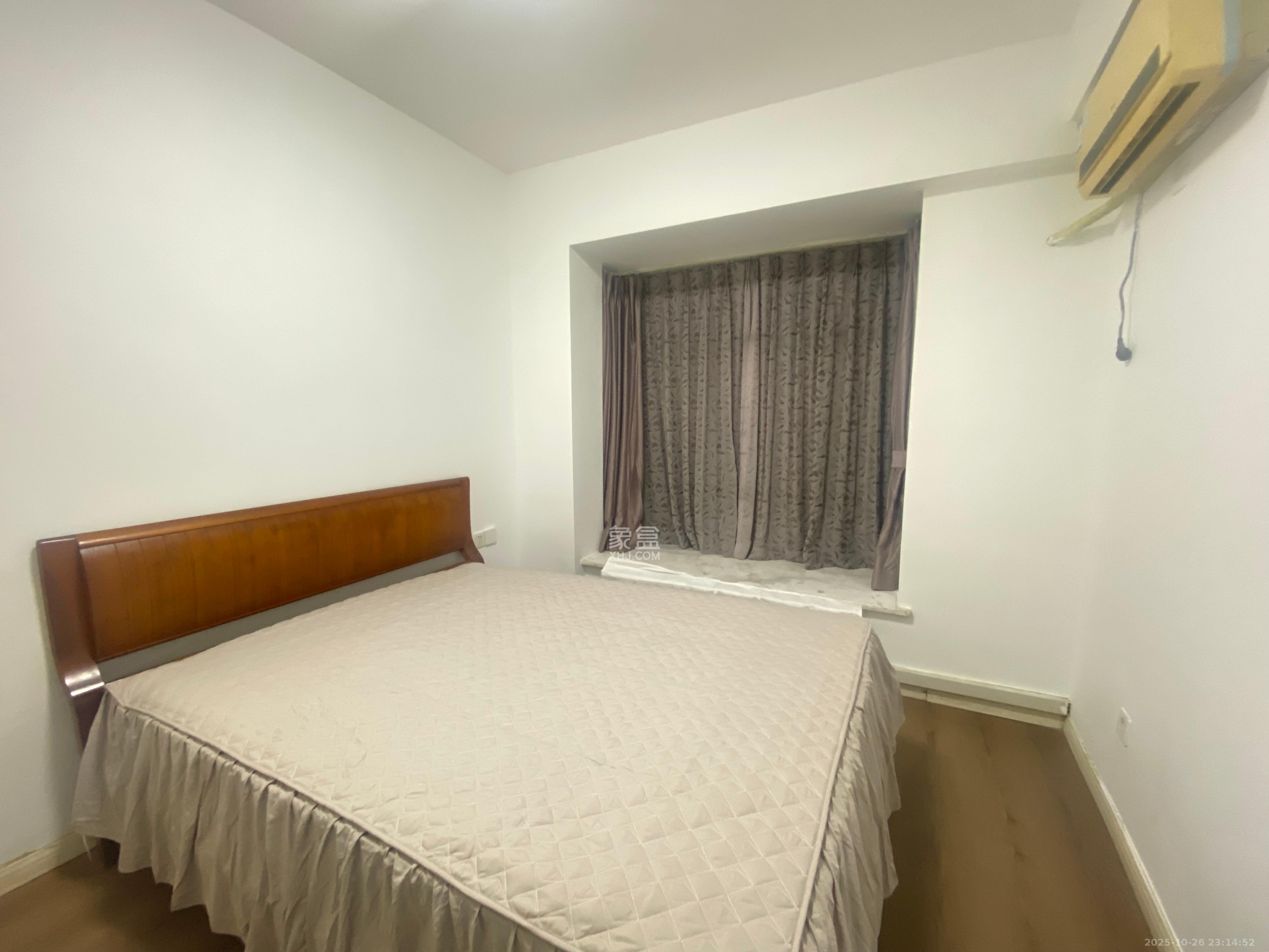 阳光城尚东湾愉景苑 3室2厅1卫 2600.0元/月 阳光城尚东湾愉景苑 3室2厅1卫 2600.0元/月室内图