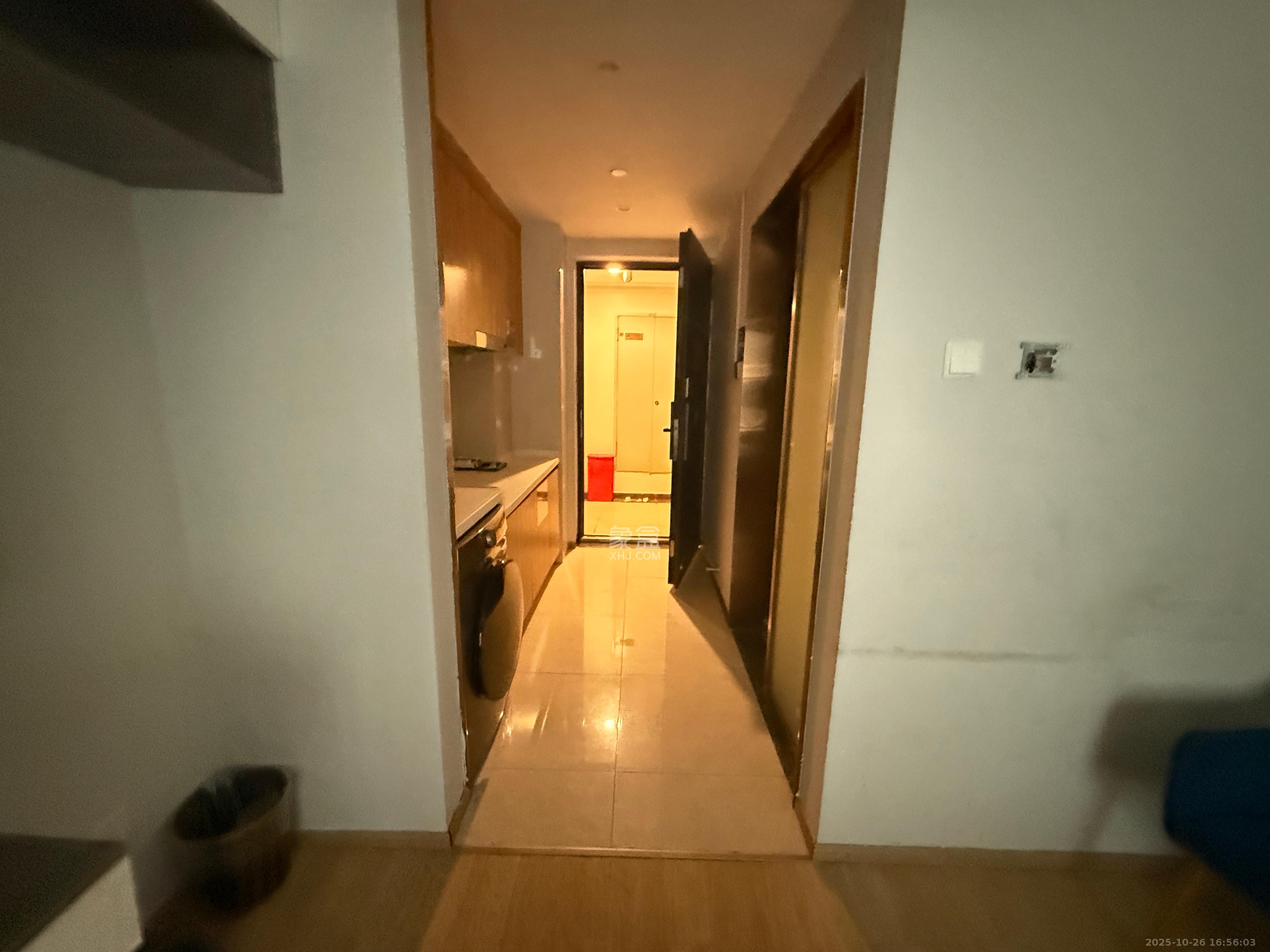 佳兆业云顶都汇 1室0厅0卫 1100.0元/月 佳兆业云顶都汇 1室0厅0卫 1100.0元/月室内图