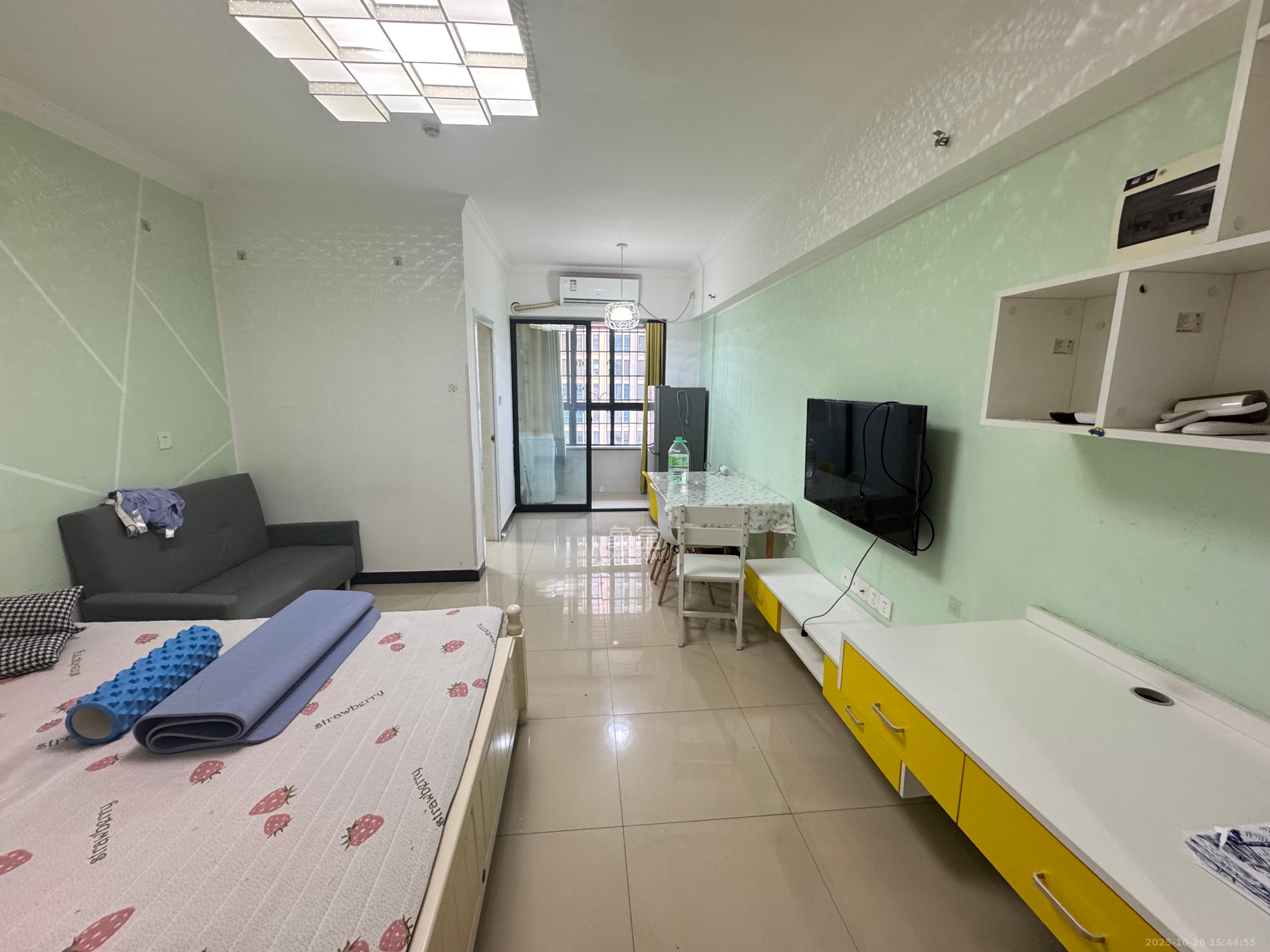 圭塘三小区  1室1厅1卫    1650.0元/月室内图