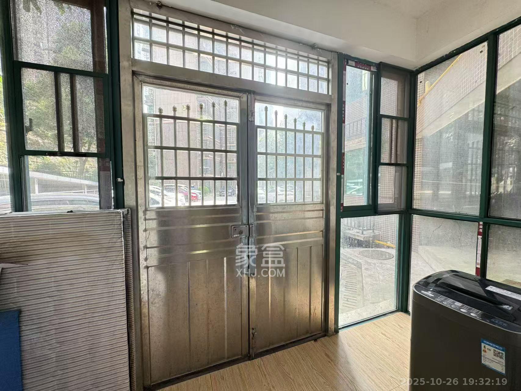 西韵佳苑  2室2厅1卫    1900.0元/月 西韵佳苑  2室2厅1卫    1900.0元/月室内图