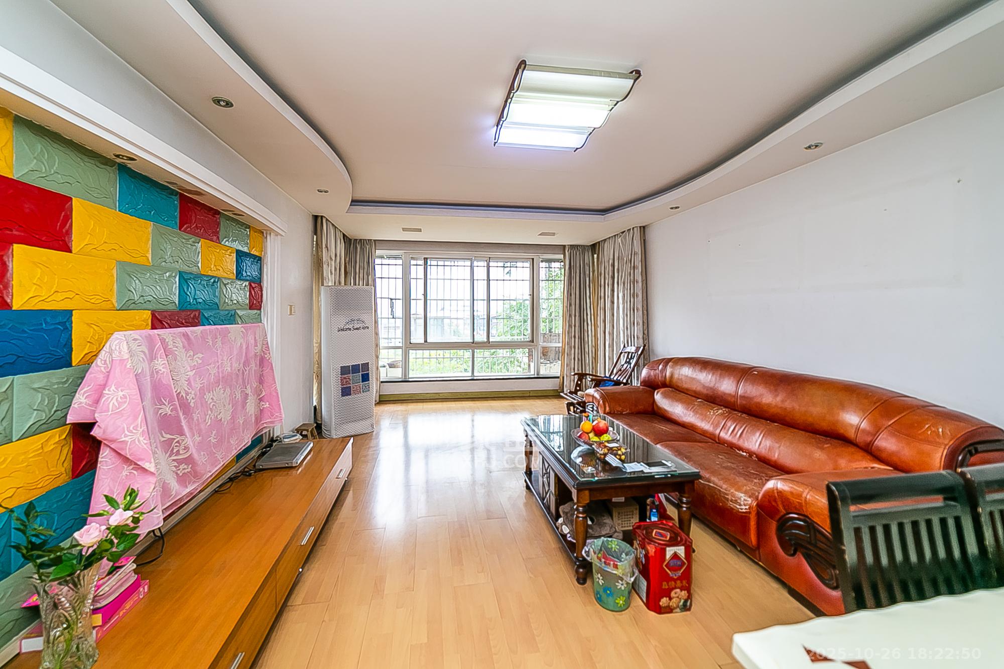 丽江翠园  3室2厅1卫    66.8万