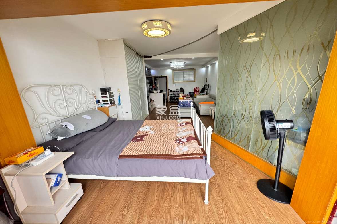 新芙蓉之都 1室1厅1卫 1500.0元/月 新芙蓉之都 1室1厅1卫 1500.0元/月室内图