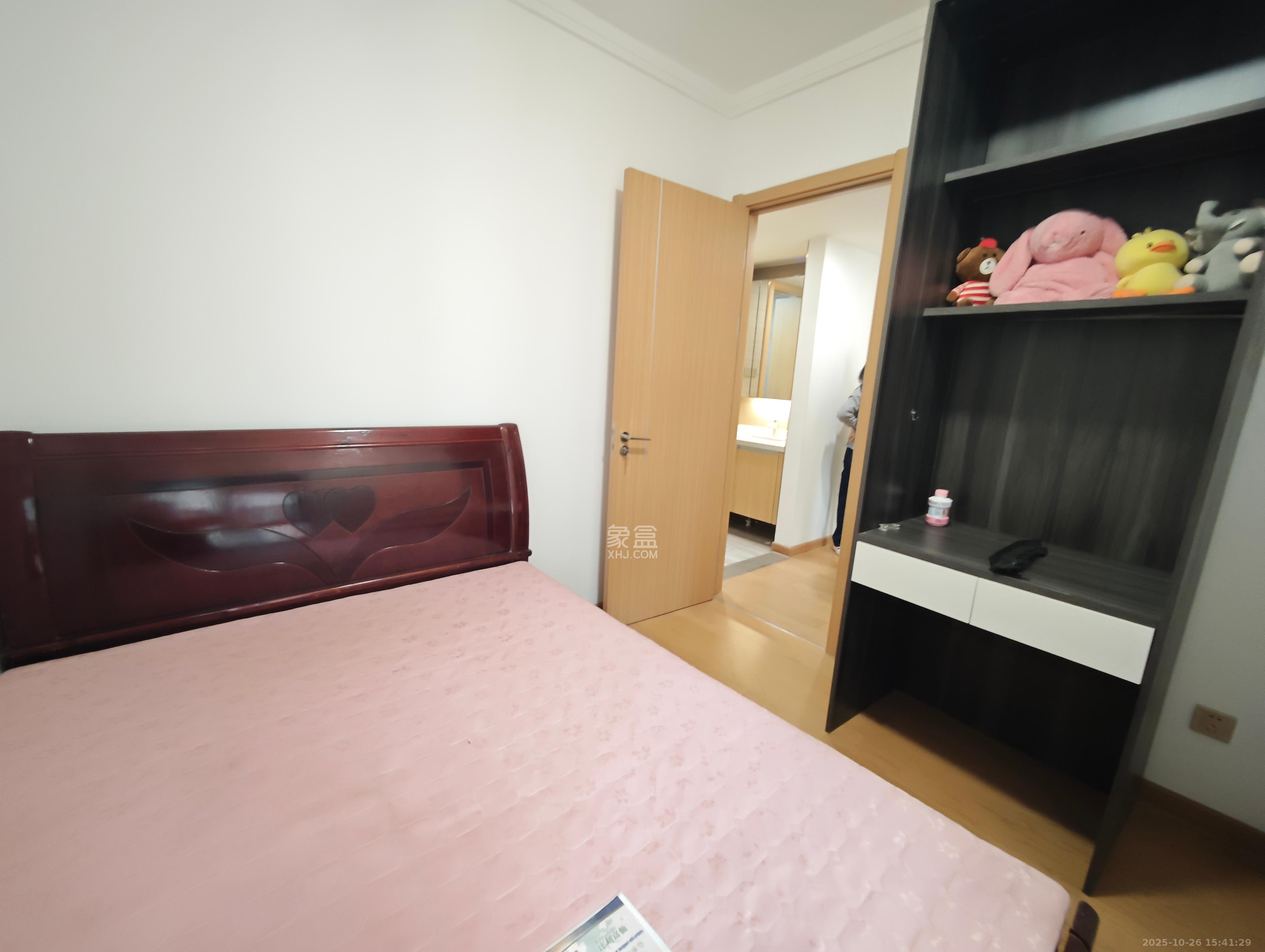 阳光城尚东湾青柠园  3室2厅1卫    2200.0元/月室内图