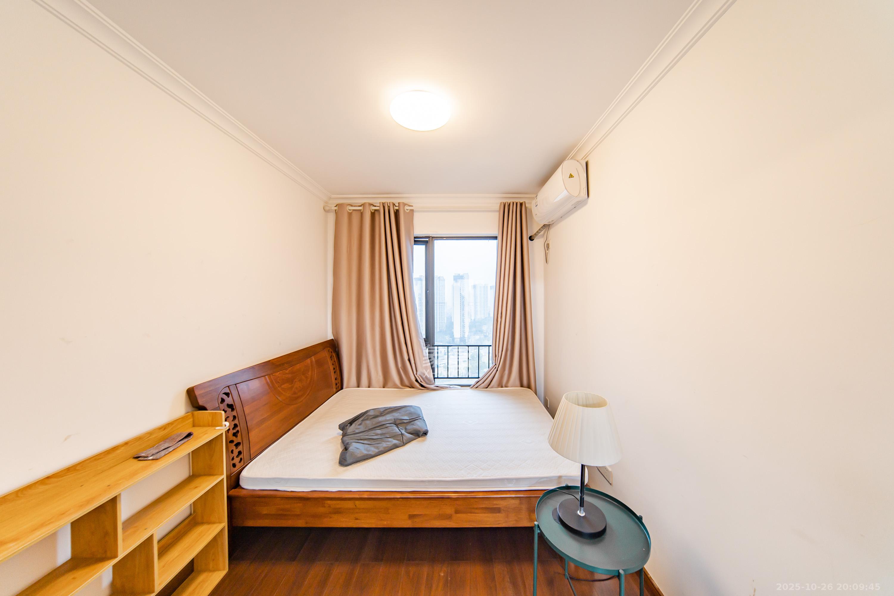 万科白鹭郡  4室2厅2卫    146.0万 万科白鹭郡  4室2厅2卫    146.0万卧室