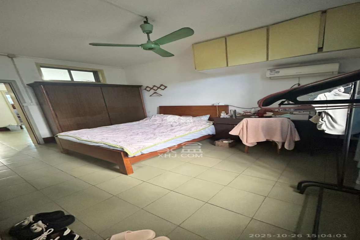 省机械工业学院(湖南工业职业学院雨花校区) 3室2厅1卫 1300.0元/月 省机械工业学院(湖南工业职业学院雨花校区) 3室2厅1卫 1300.0元/月室内图