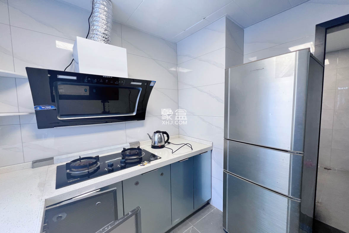 民航公寓(西沙路) 3室2厅1卫 2400.0元/月 民航公寓(西沙路) 3室2厅1卫 2400.0元/月室内图