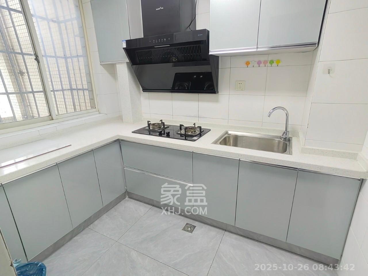 朝阳银座  2室1厅1卫    2400.0元/月室内图