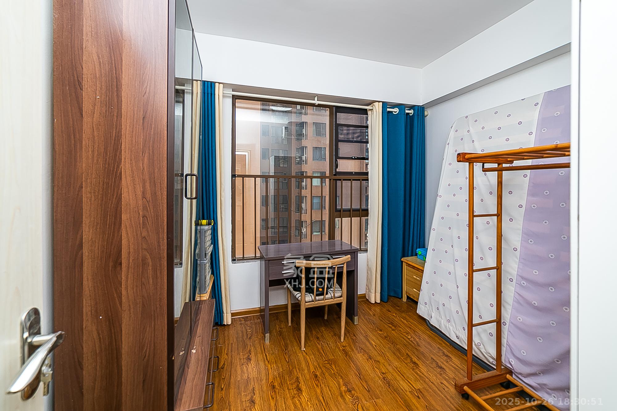 第六都(陆都小区) 3室2厅1卫 106.0万 第六都(陆都小区) 3室2厅1卫 106.0万卧室