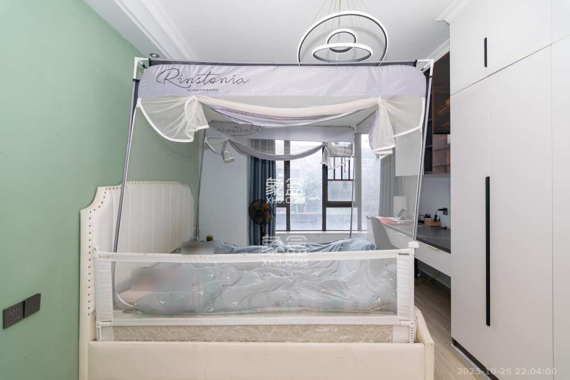 润和山水郡 4室2厅2卫 102.0万 润和山水郡 4室2厅2卫 102.0万卧室