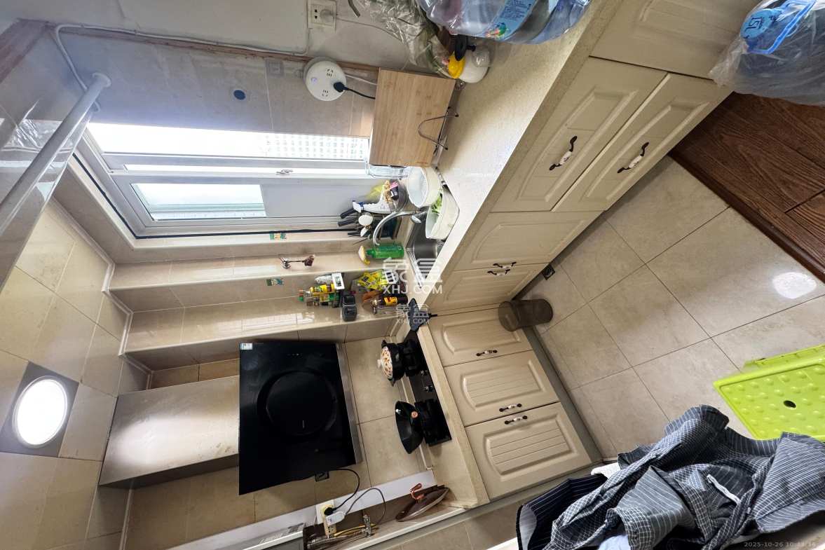 新芙蓉之都 1室1厅1卫 1500.0元/月 新芙蓉之都 1室1厅1卫 1500.0元/月室内图