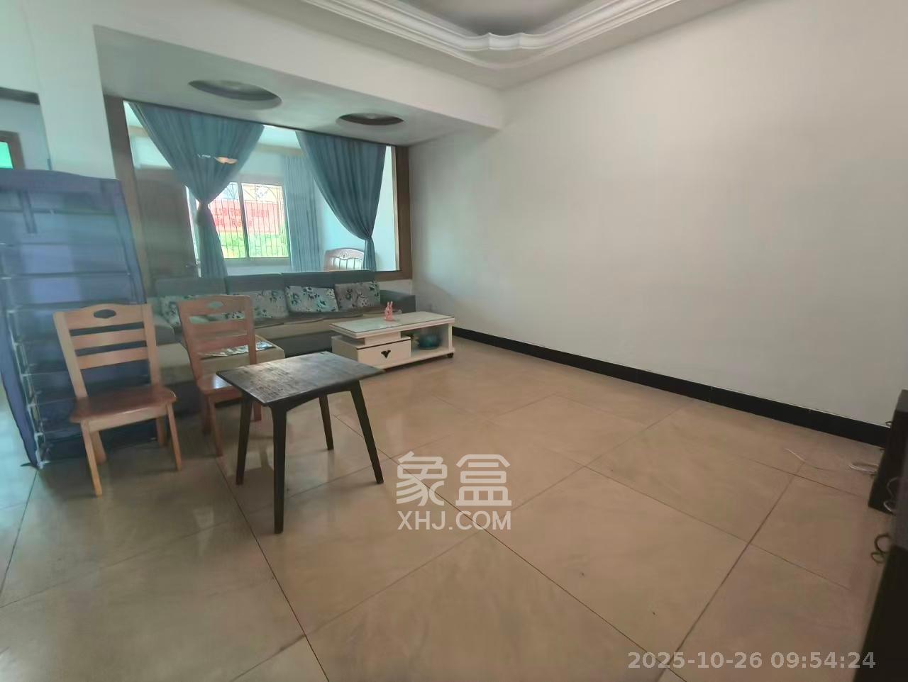 万福街  3室2厅1卫    800.0元/月