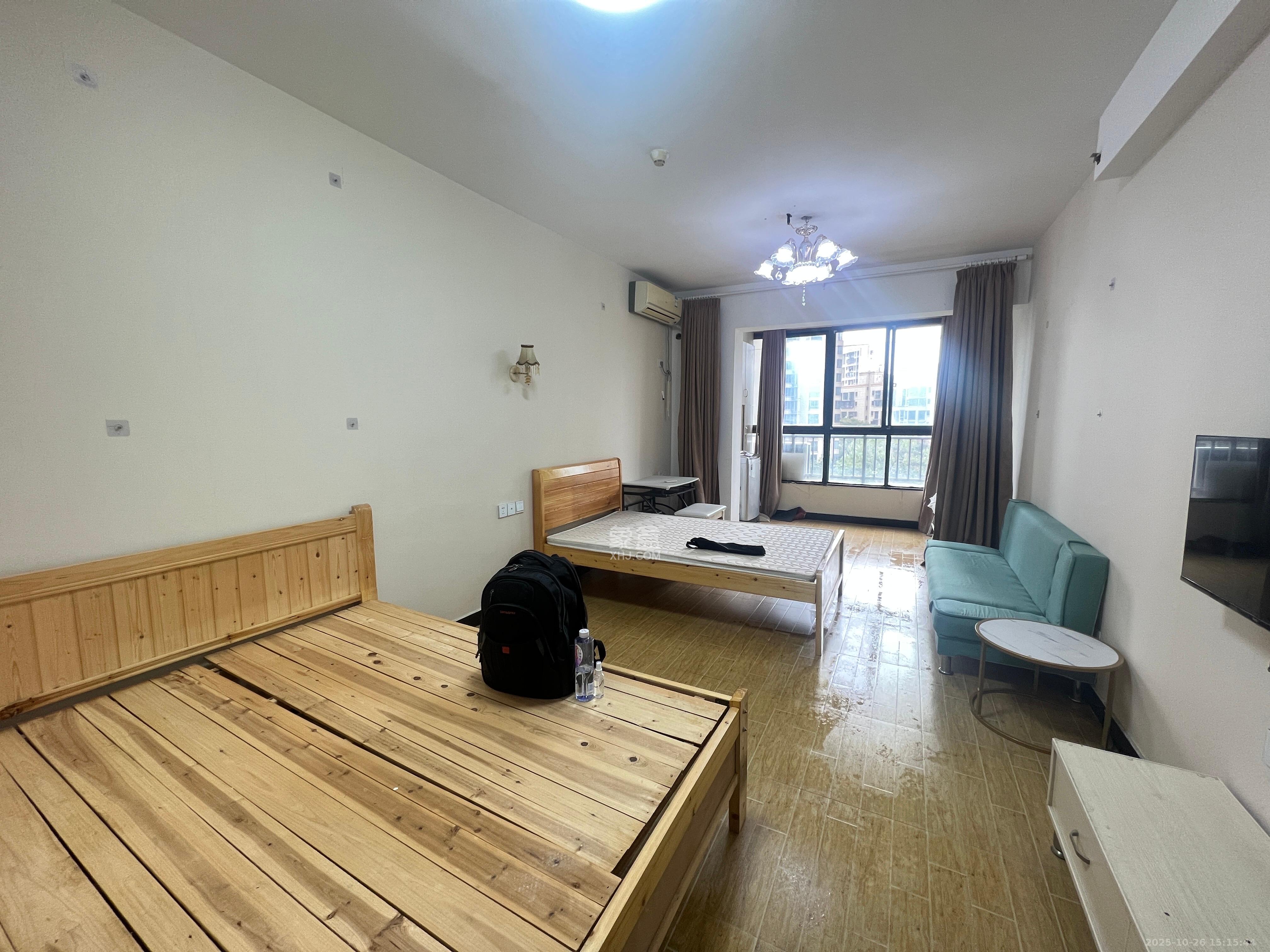 保利麓谷林语I区 1室1厅1卫 1500.0元/月 保利麓谷林语I区 1室1厅1卫 1500.0元/月室内图