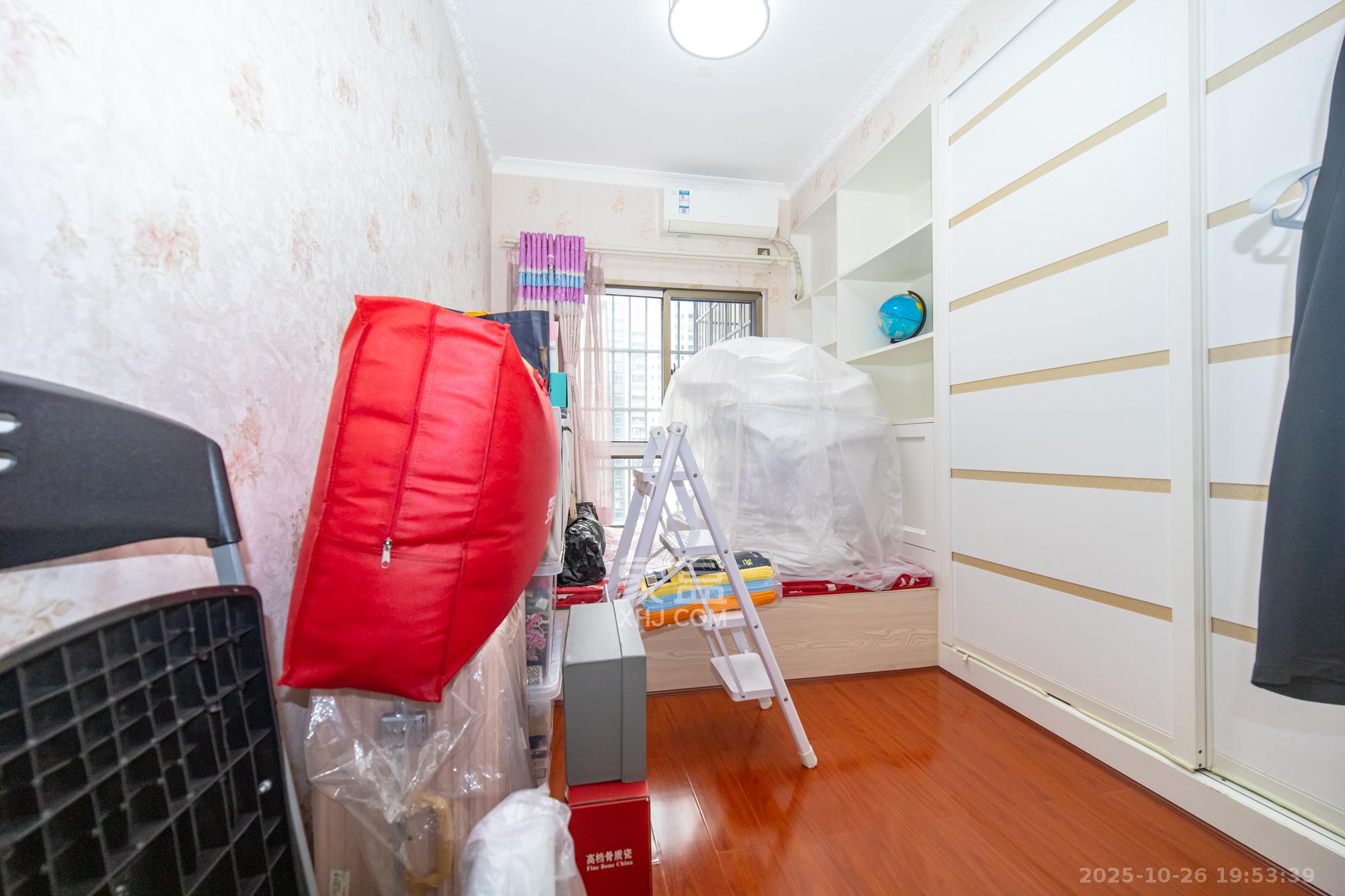 家和院  3室2厅1卫    79.8万卧室